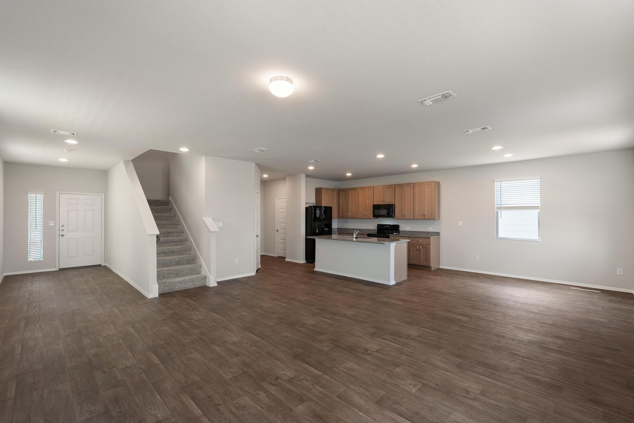 2812 Steels RD — photo 5