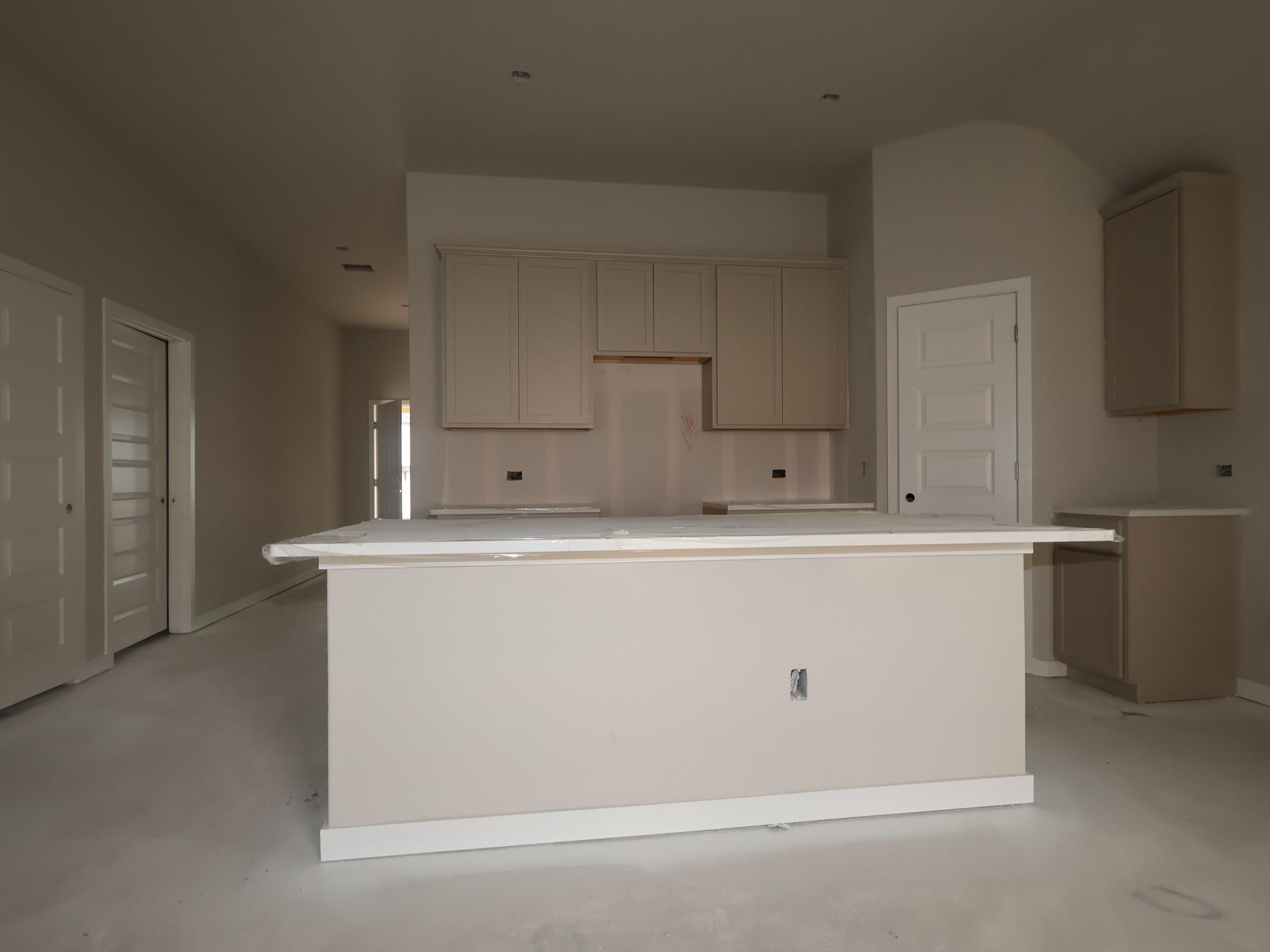4513 Bridal Veil DR — photo 3