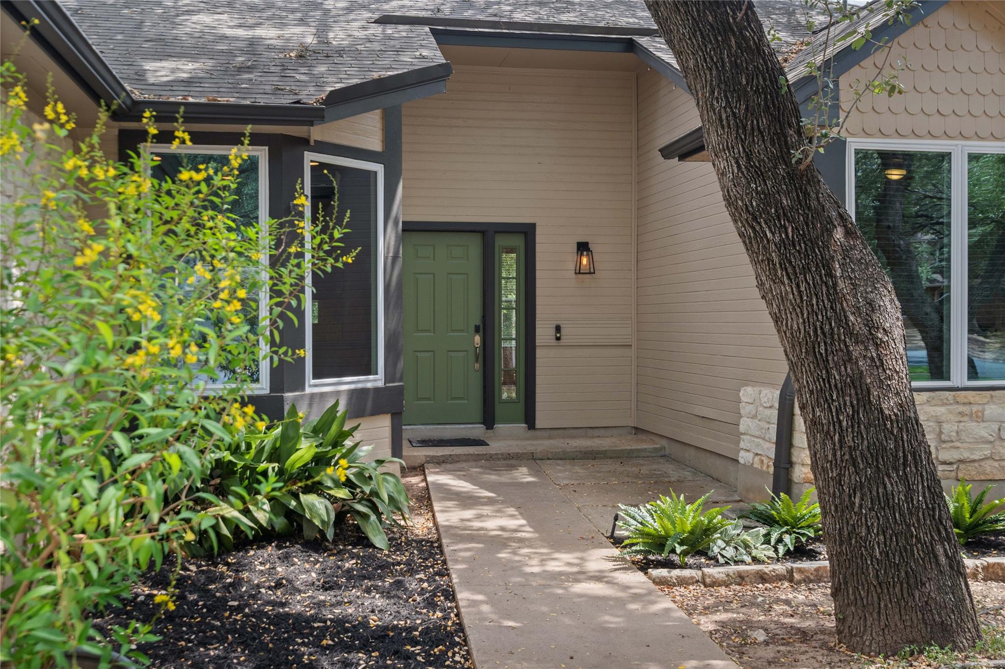 13201 Briar Hollow DR — photo 3