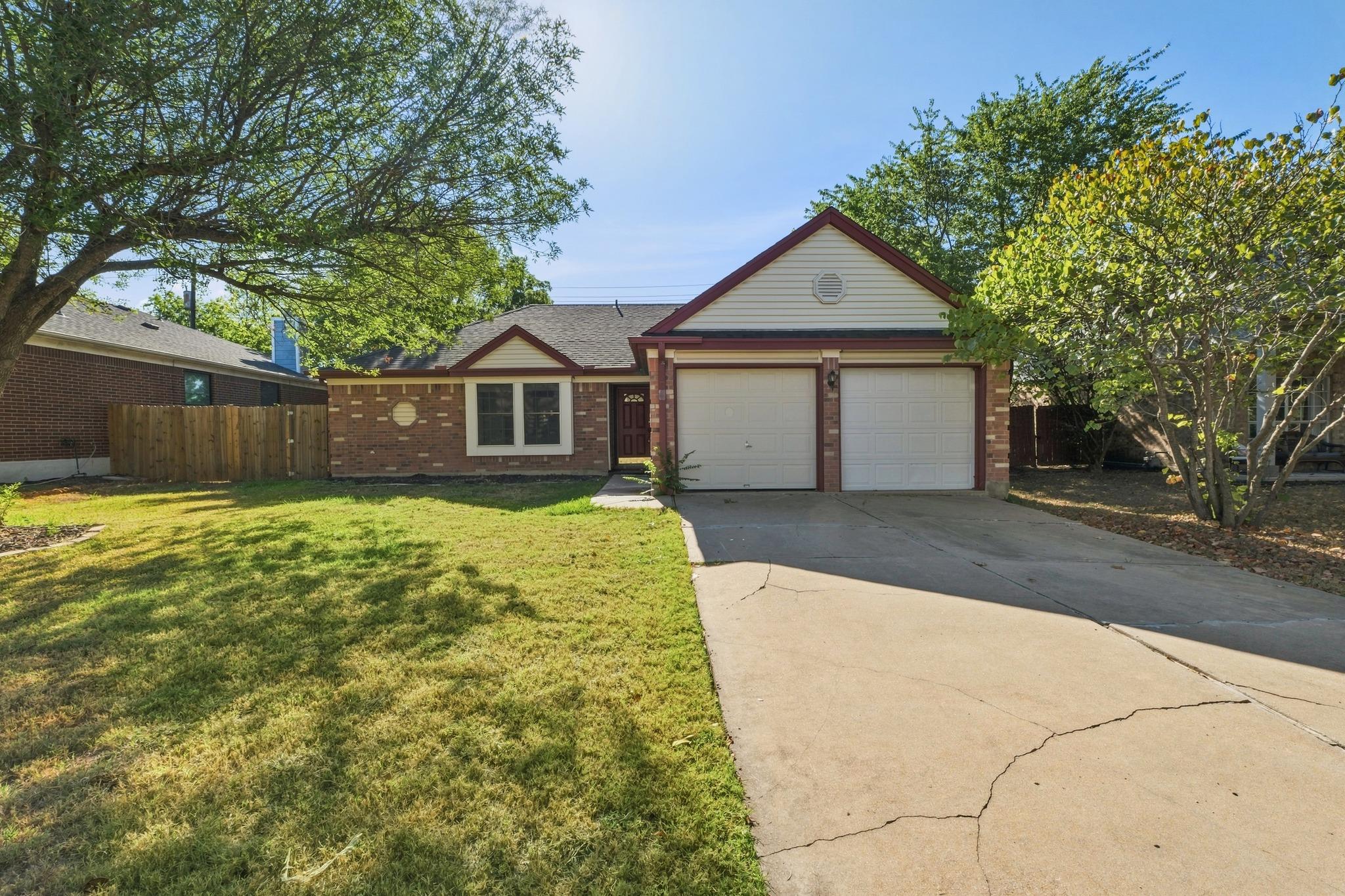 12501 Fallen Tower LN — photo 3