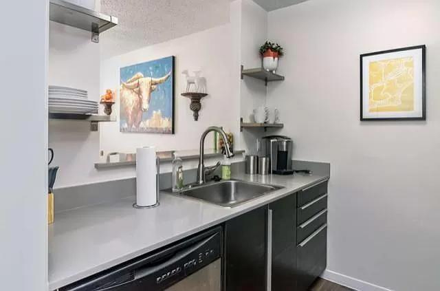 1200 Mariposa DR #2 — photo 5