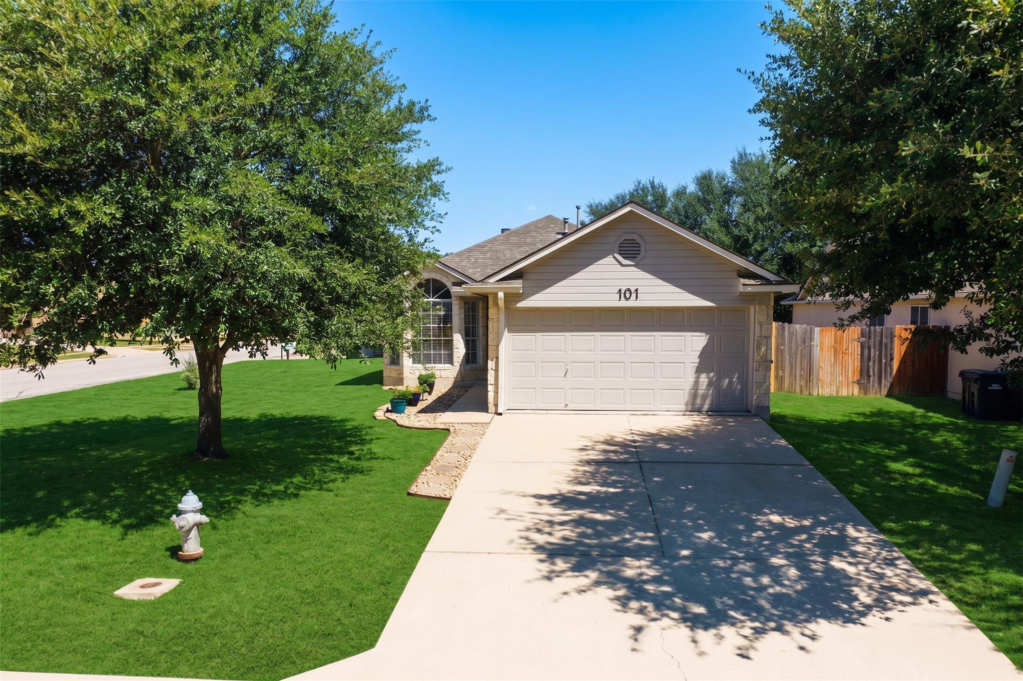 101 Cotton Creek WAY — photo 3