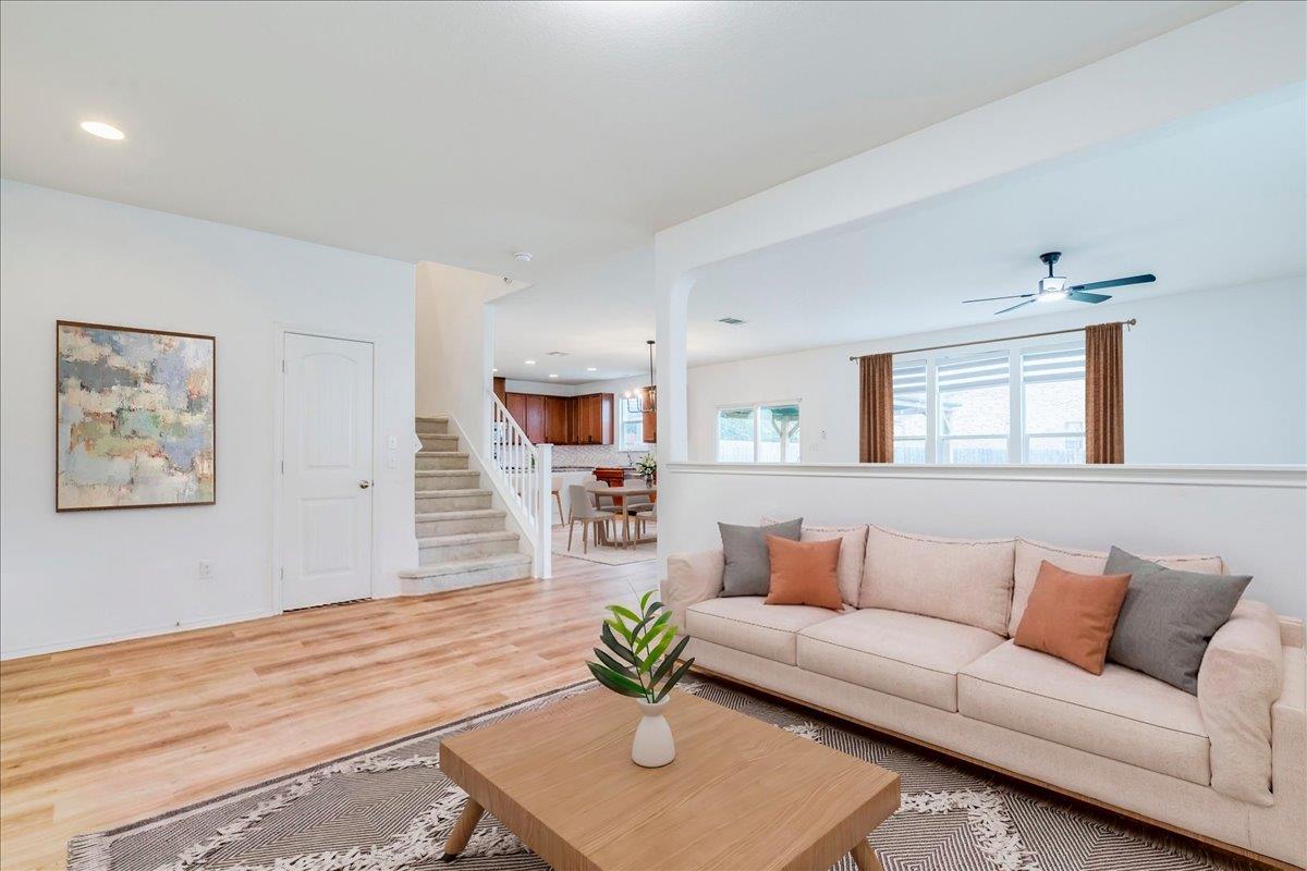 401 Waterleaf BLVD — photo 4