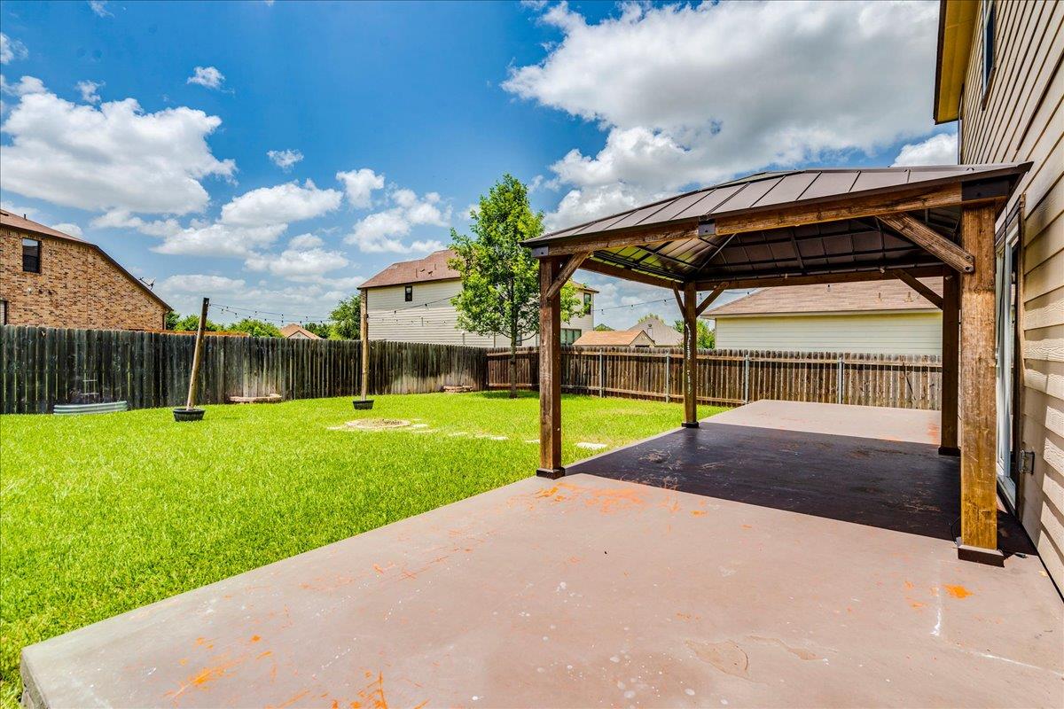 401 Waterleaf BLVD — photo 5