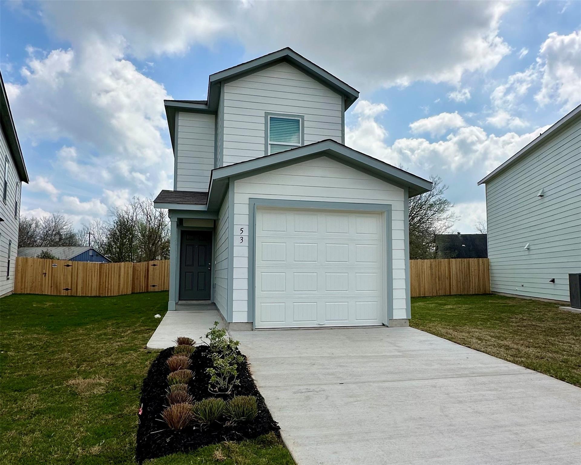 53 Trinity CIR — photo 3