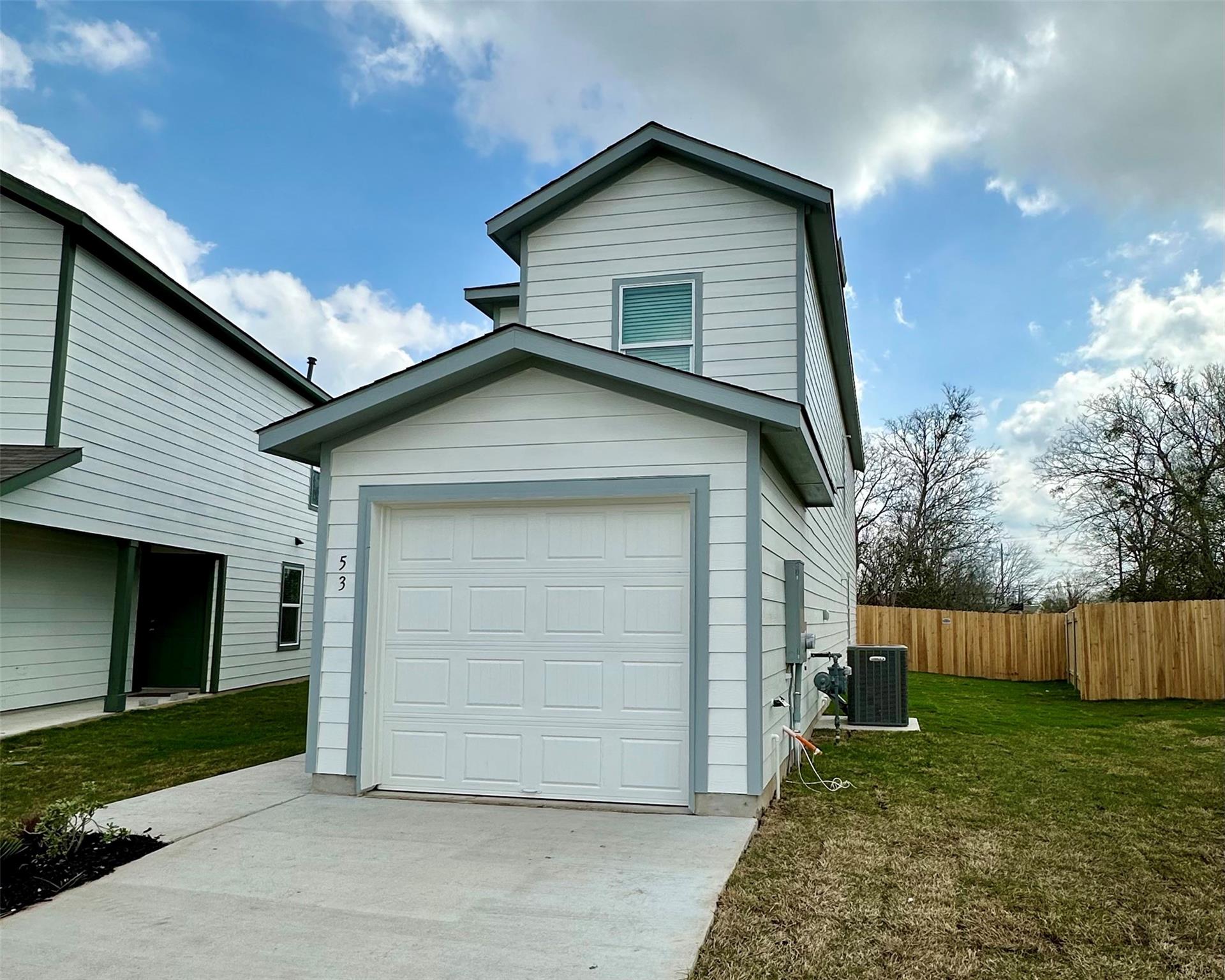 53 Trinity CIR — photo 4