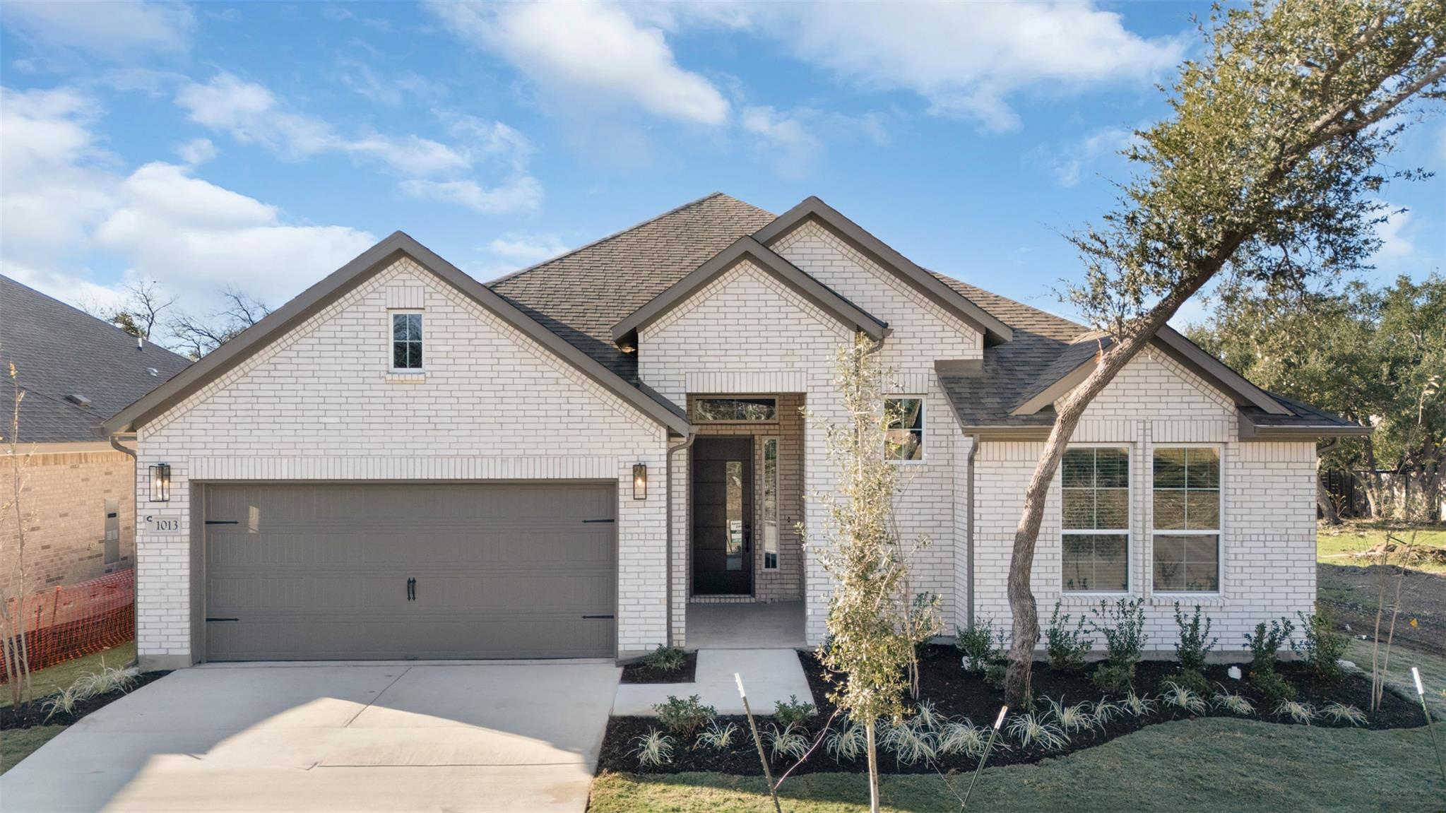 321 Ridgewell LOOP