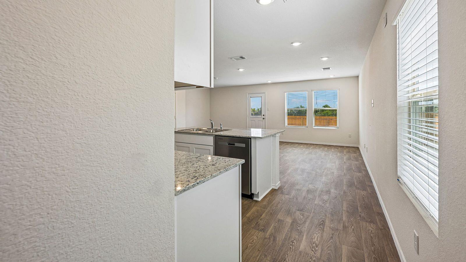 369 Old Stagecoach RD — photo 4
