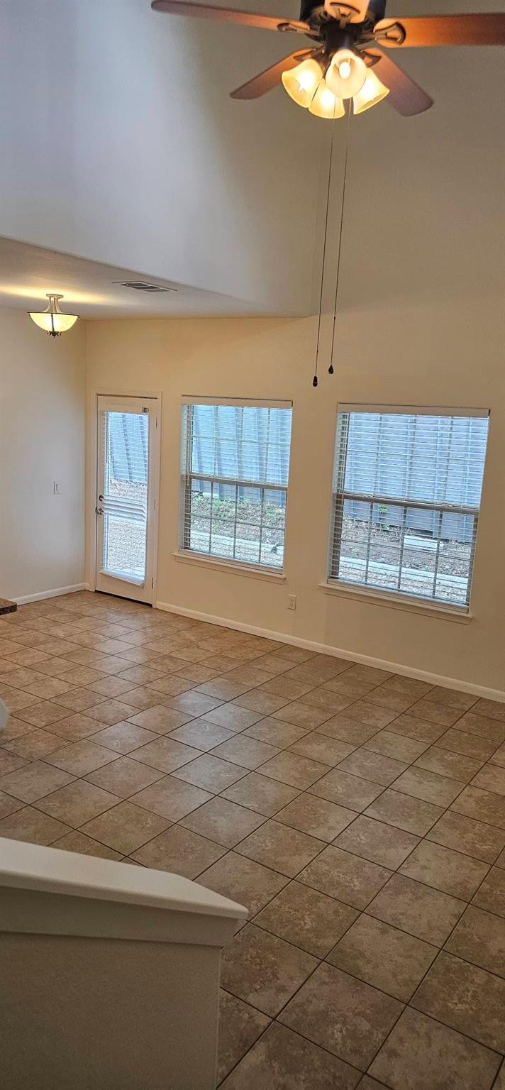 709 Franklin BLVD #A — photo 3