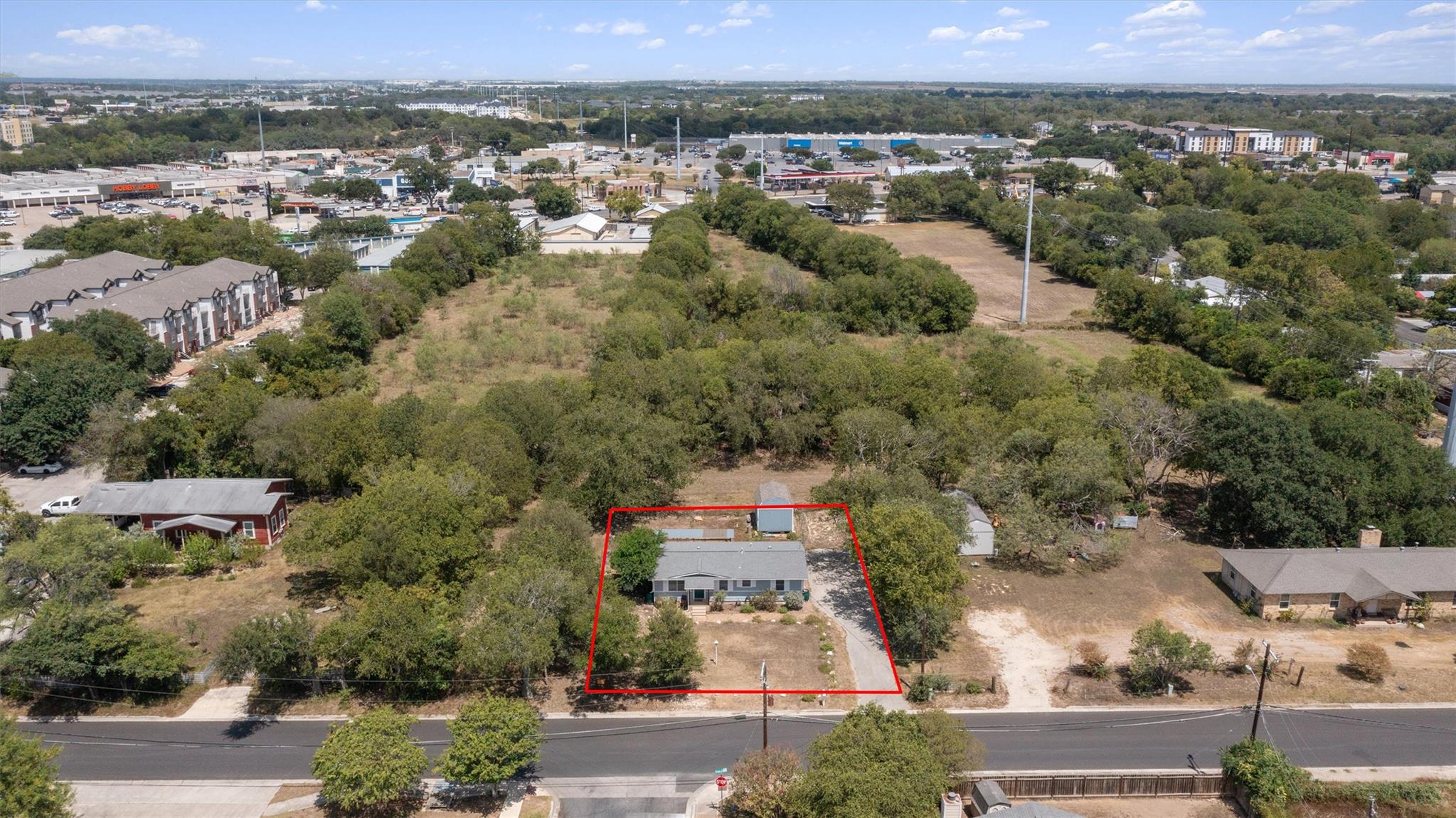 1003 Bugg LN — photo 3