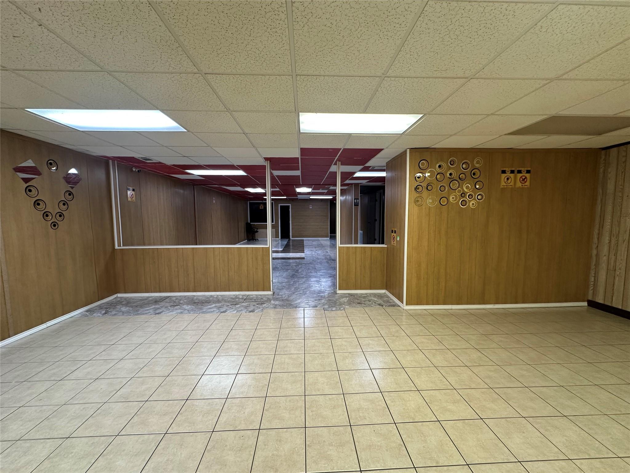9513 Burnet RD — photo 3
