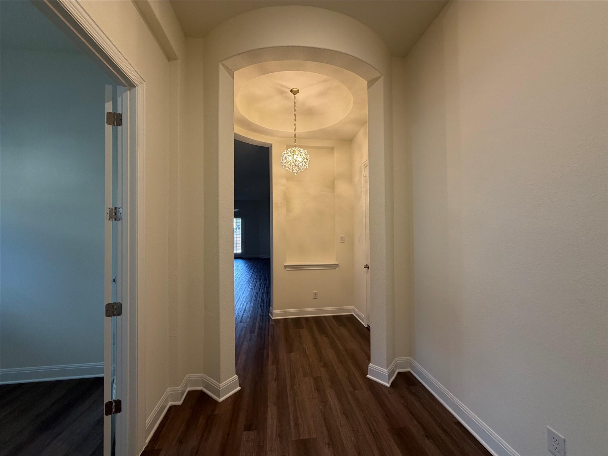 1504 Sibley WAY — photo 3
