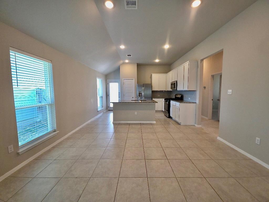 17103 Alturas Ave — photo 5