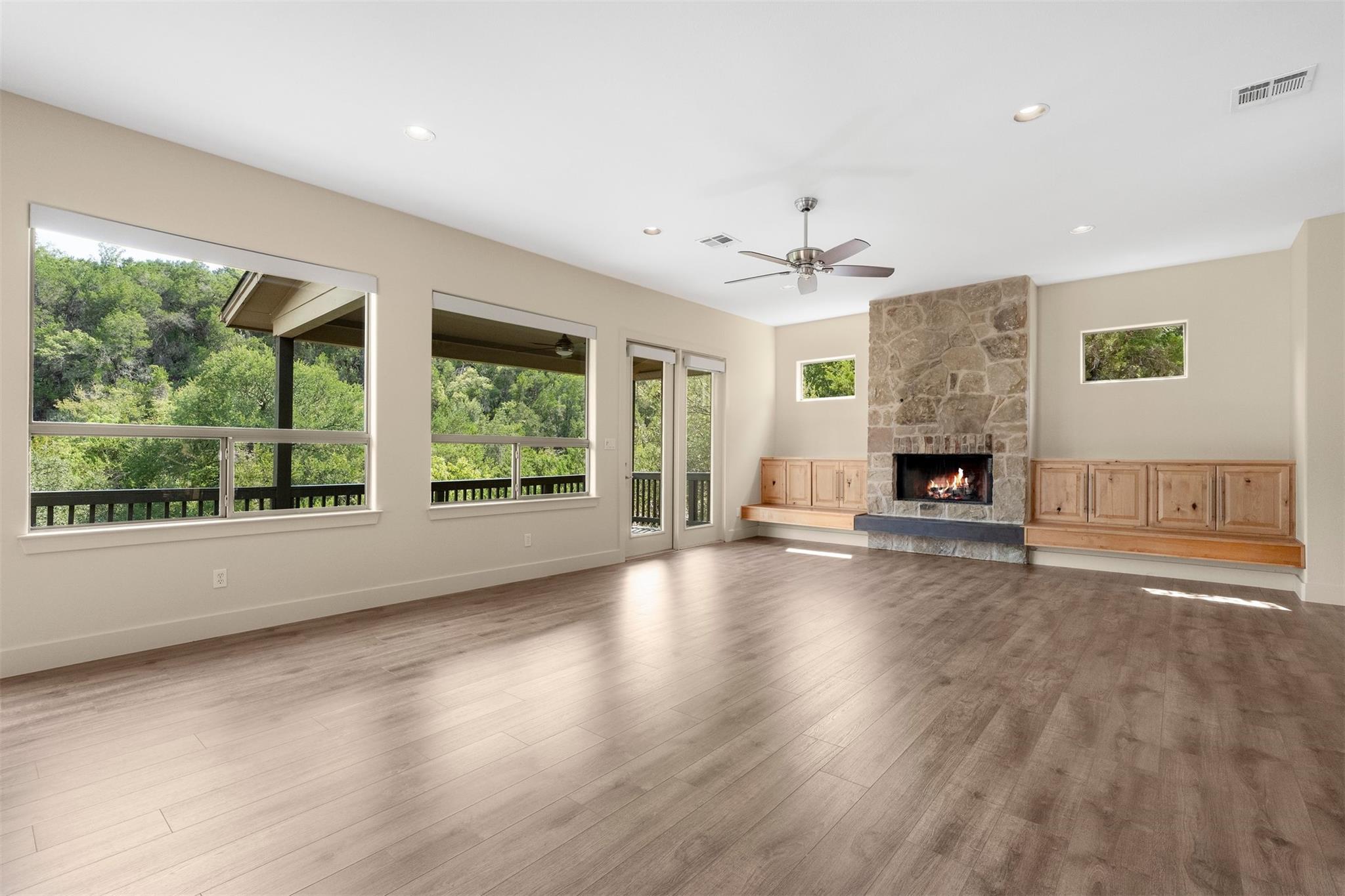 2603 Indian Creek RD — photo 3
