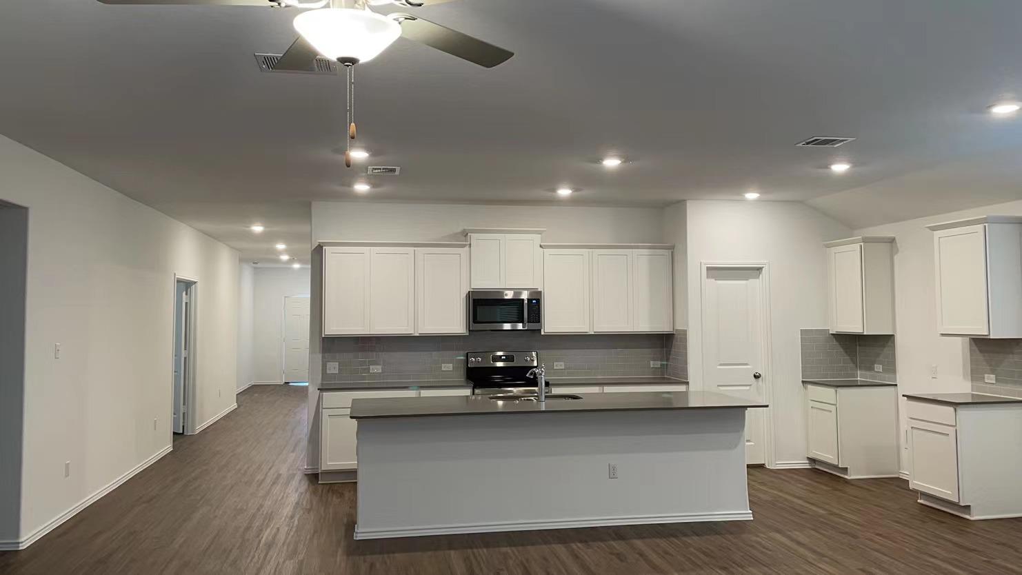 213 Chickasaw LN — photo 3