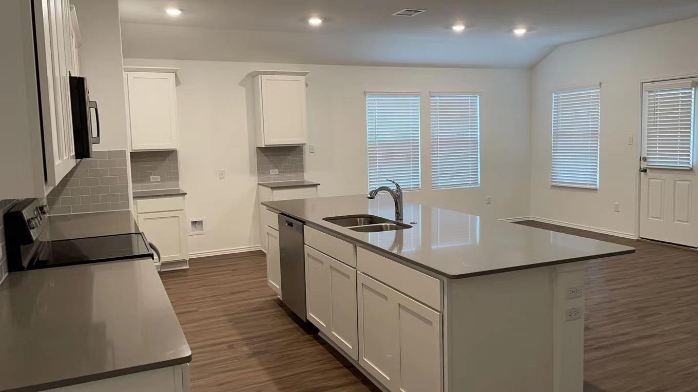 213 Chickasaw LN — photo 5