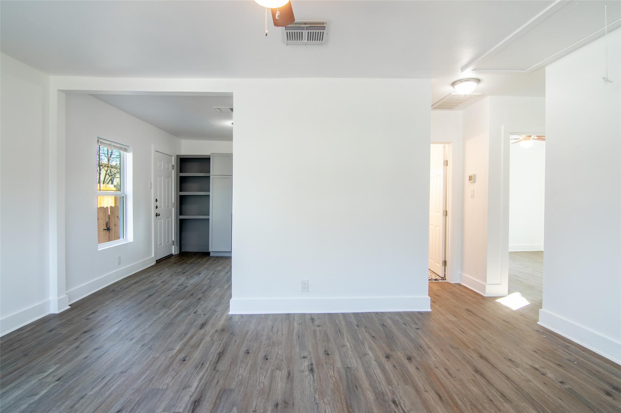 3203 16th ST — photo 3