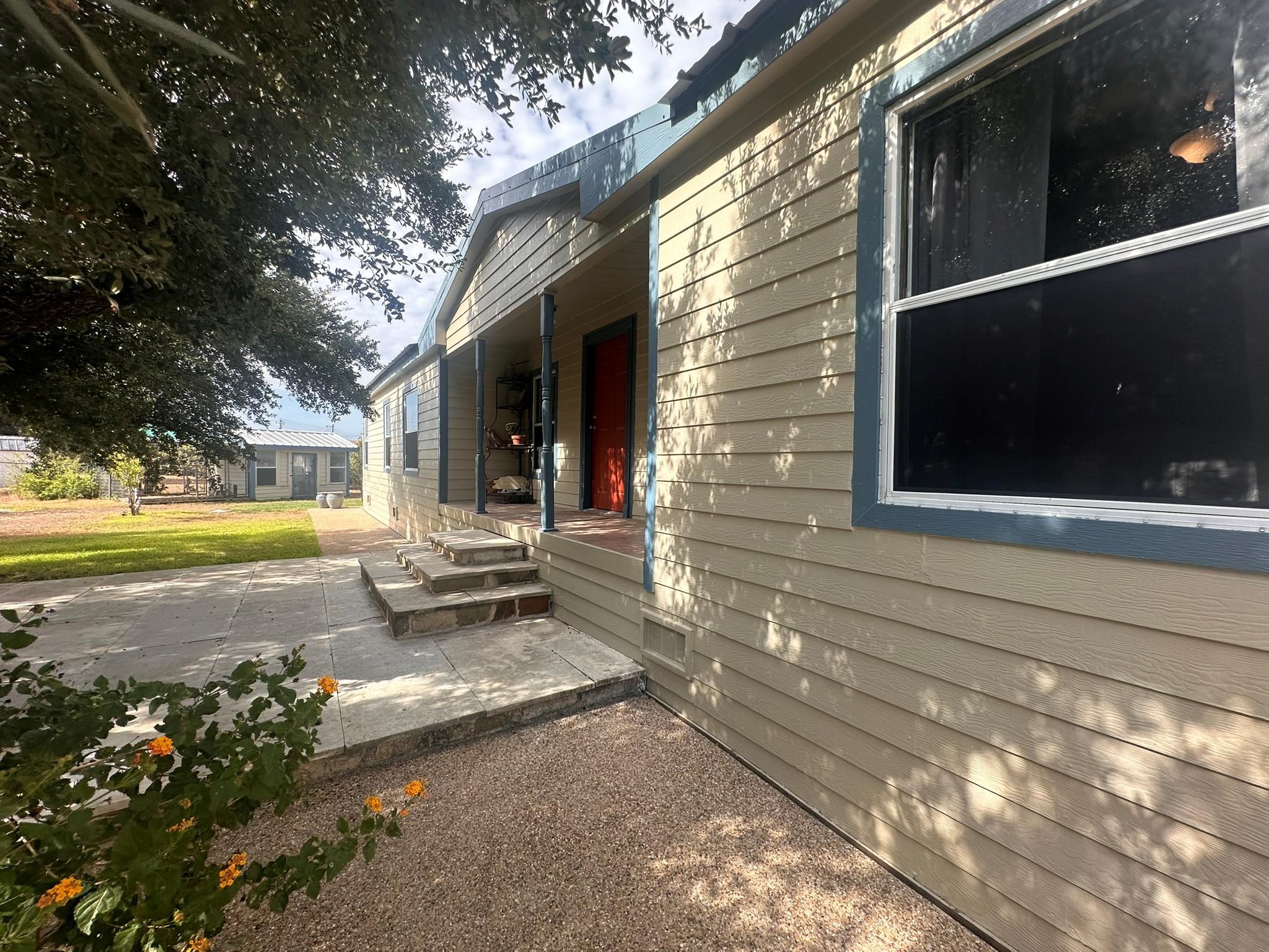 21381 State Highway 195 — photo 4