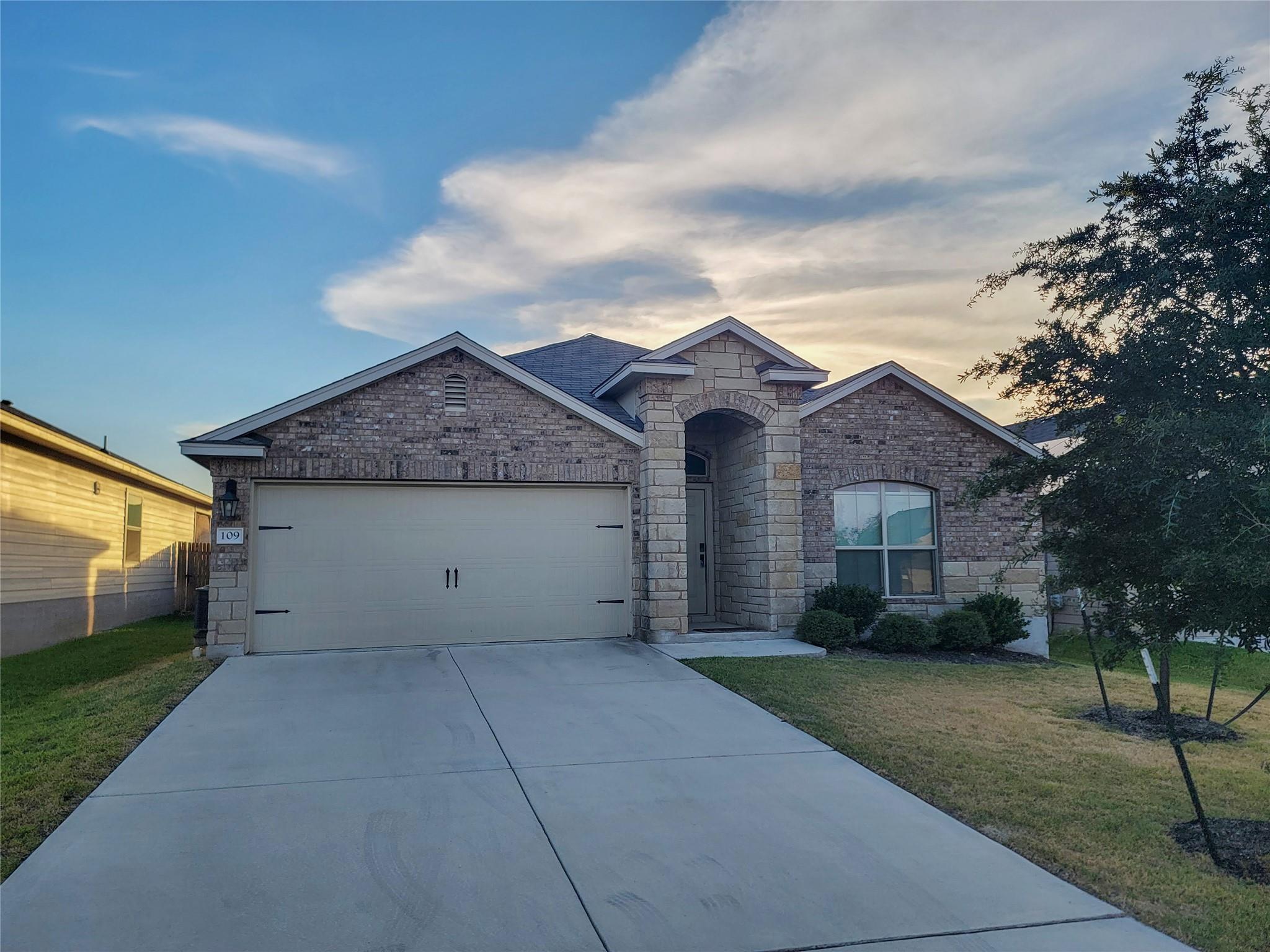 109 Akston CT
