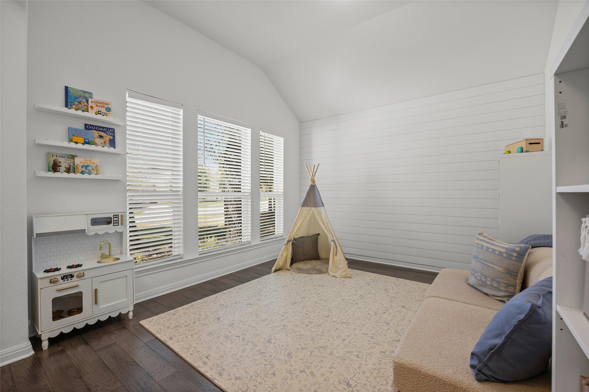 3815 Park Point PATH — photo 5