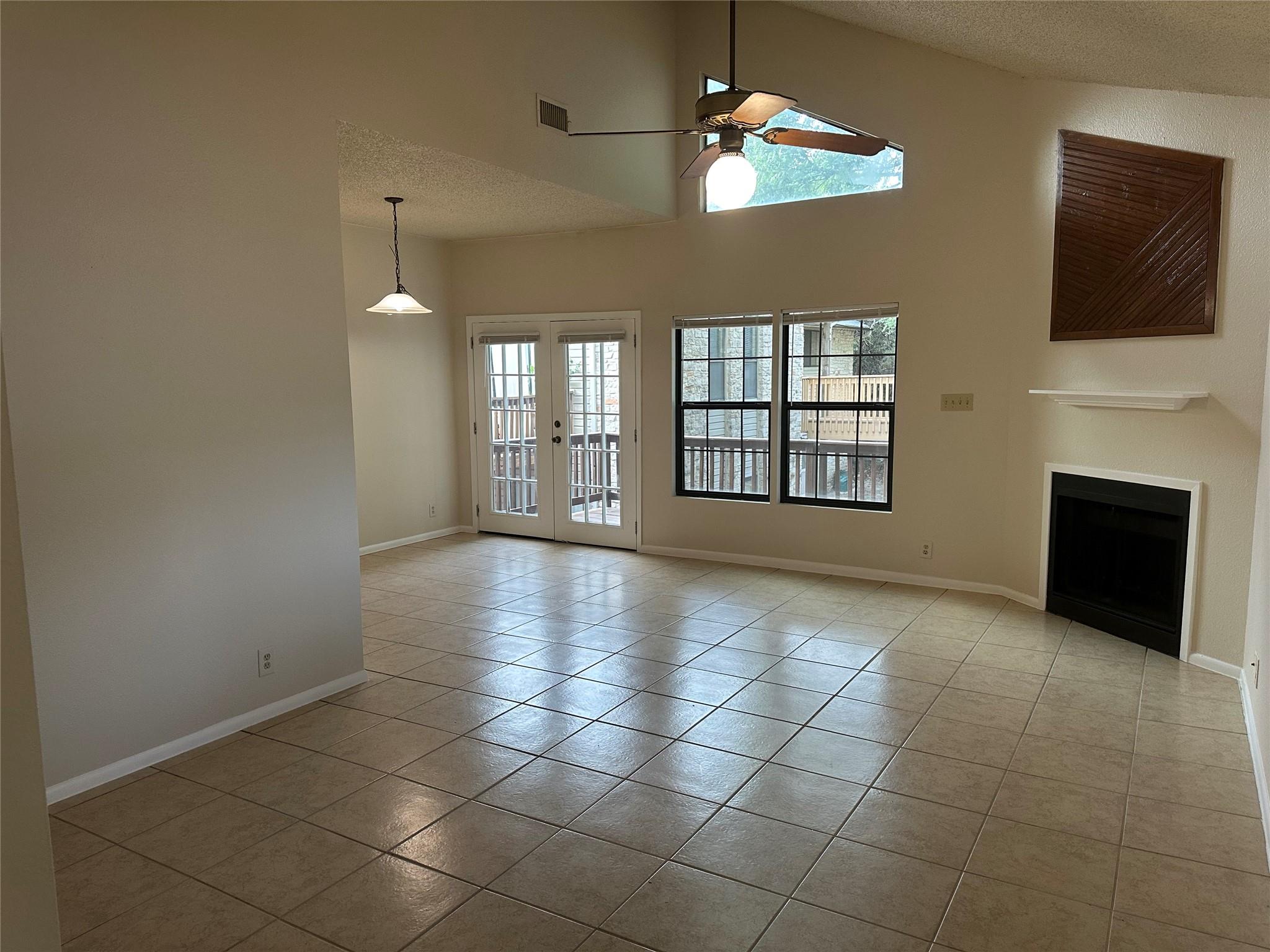7107 Silver Dale DR #B — photo 4