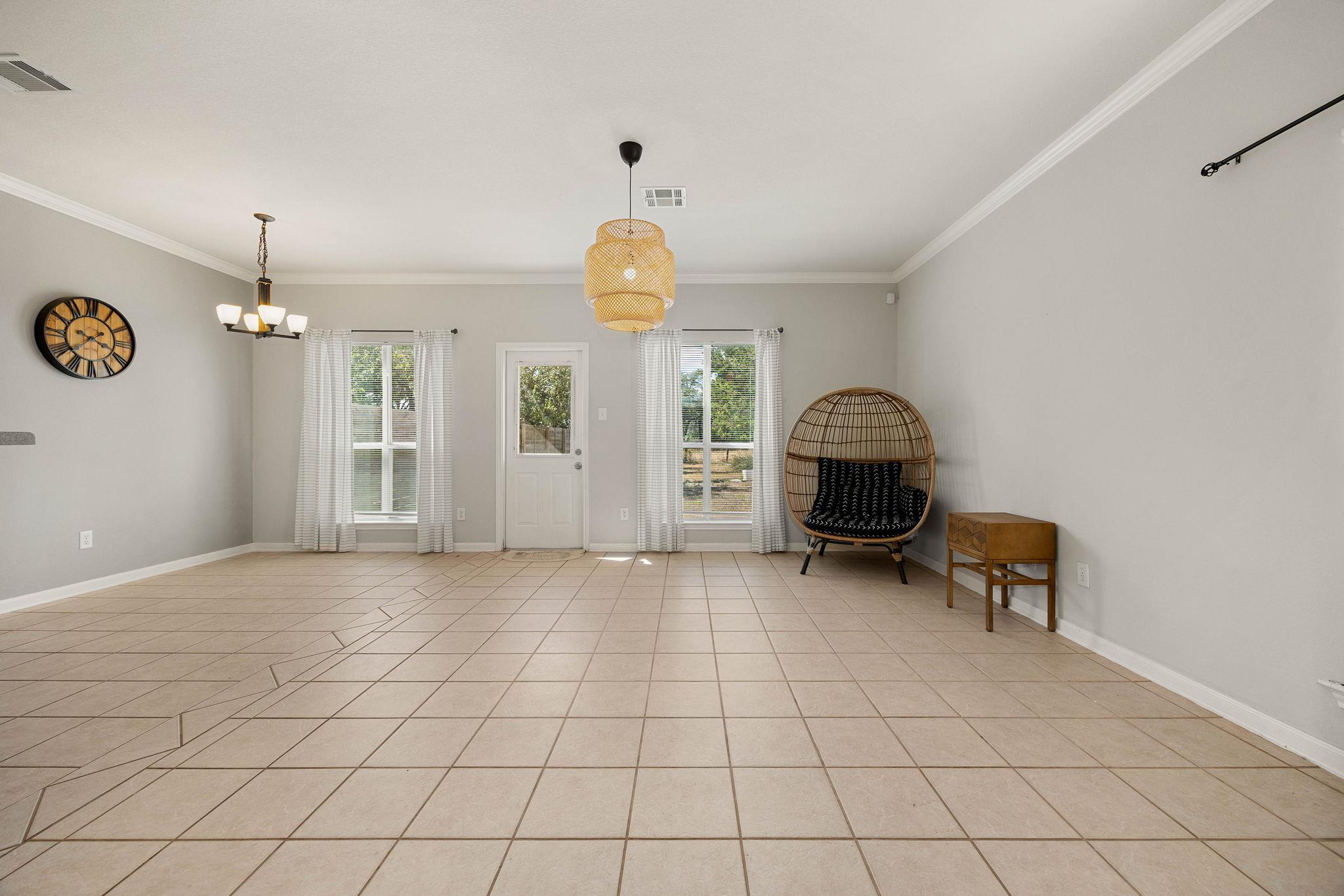 8909 Mountain Shadows CV #B — photo 4