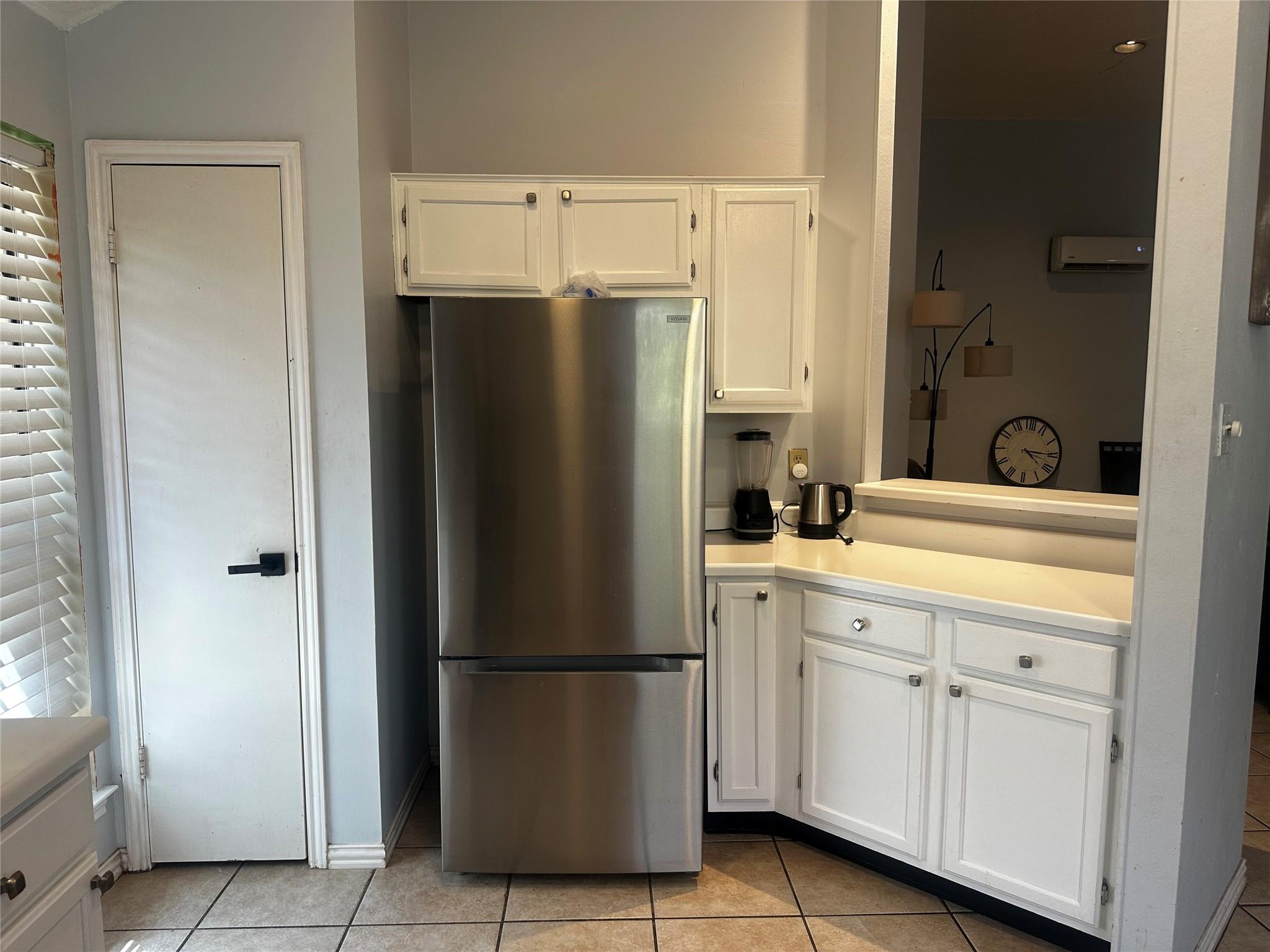612 David Curry DR — photo 3