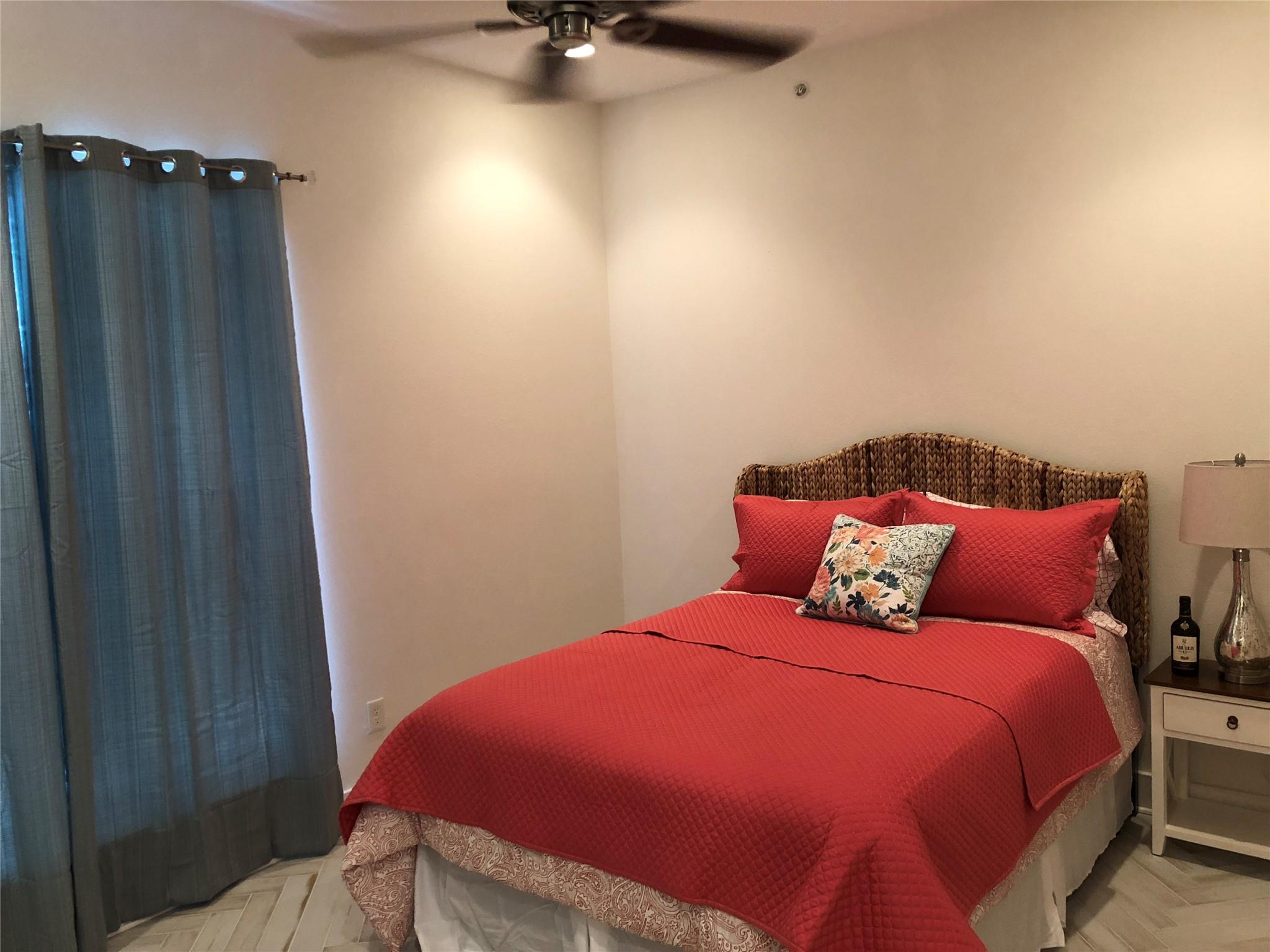 1101 Ivean Pearson RD #D205 — photo 5
