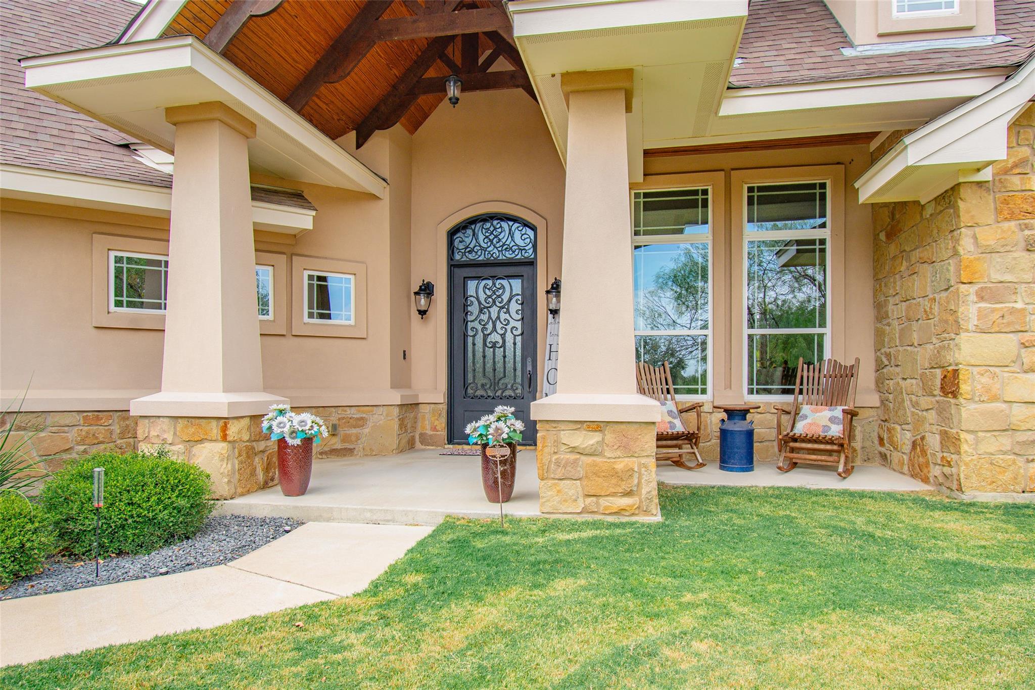 1160 Long MDW — photo 3