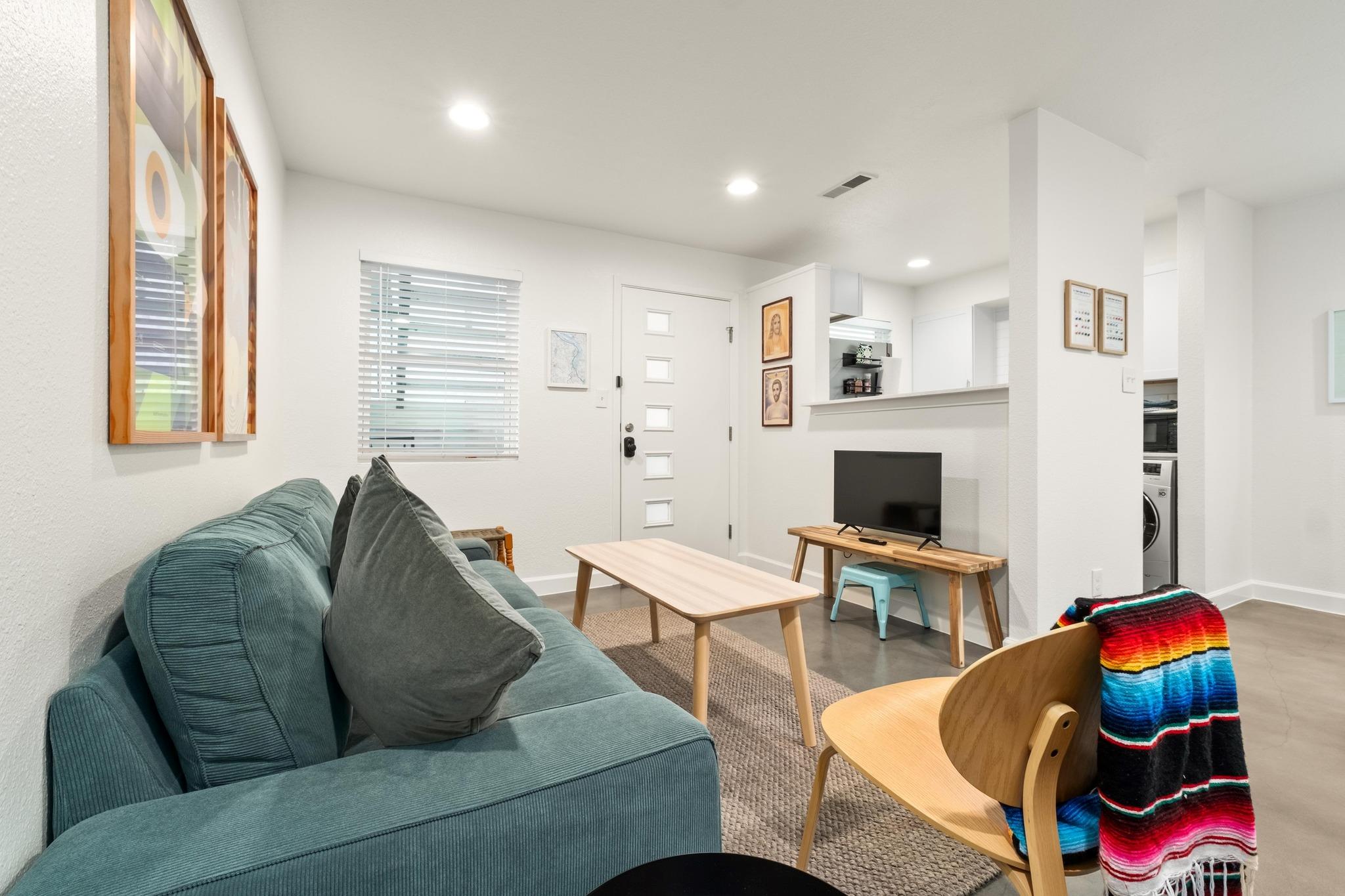 807 Blanco ST #204 — photo 4