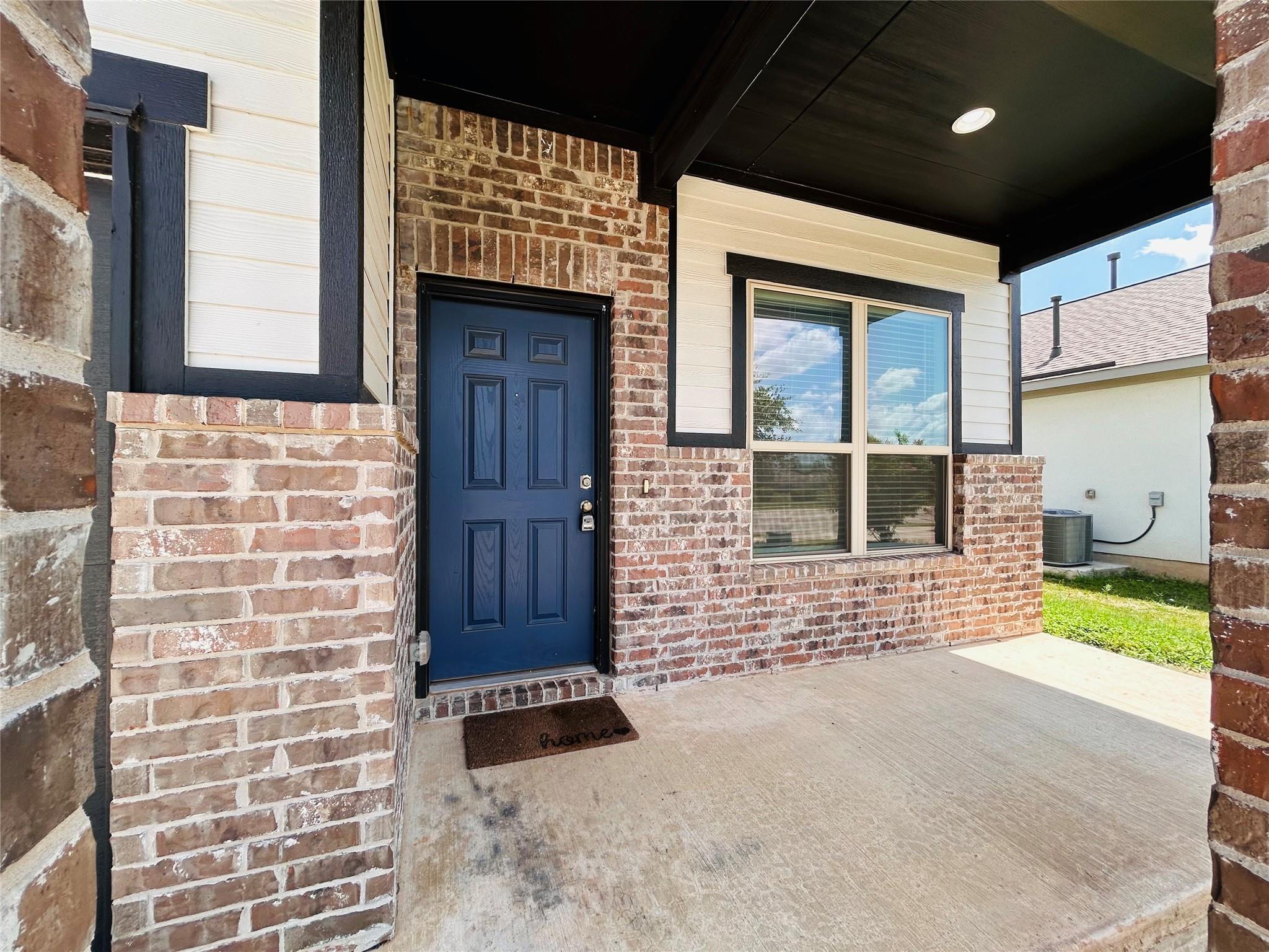 1156 Capra LN — photo 4