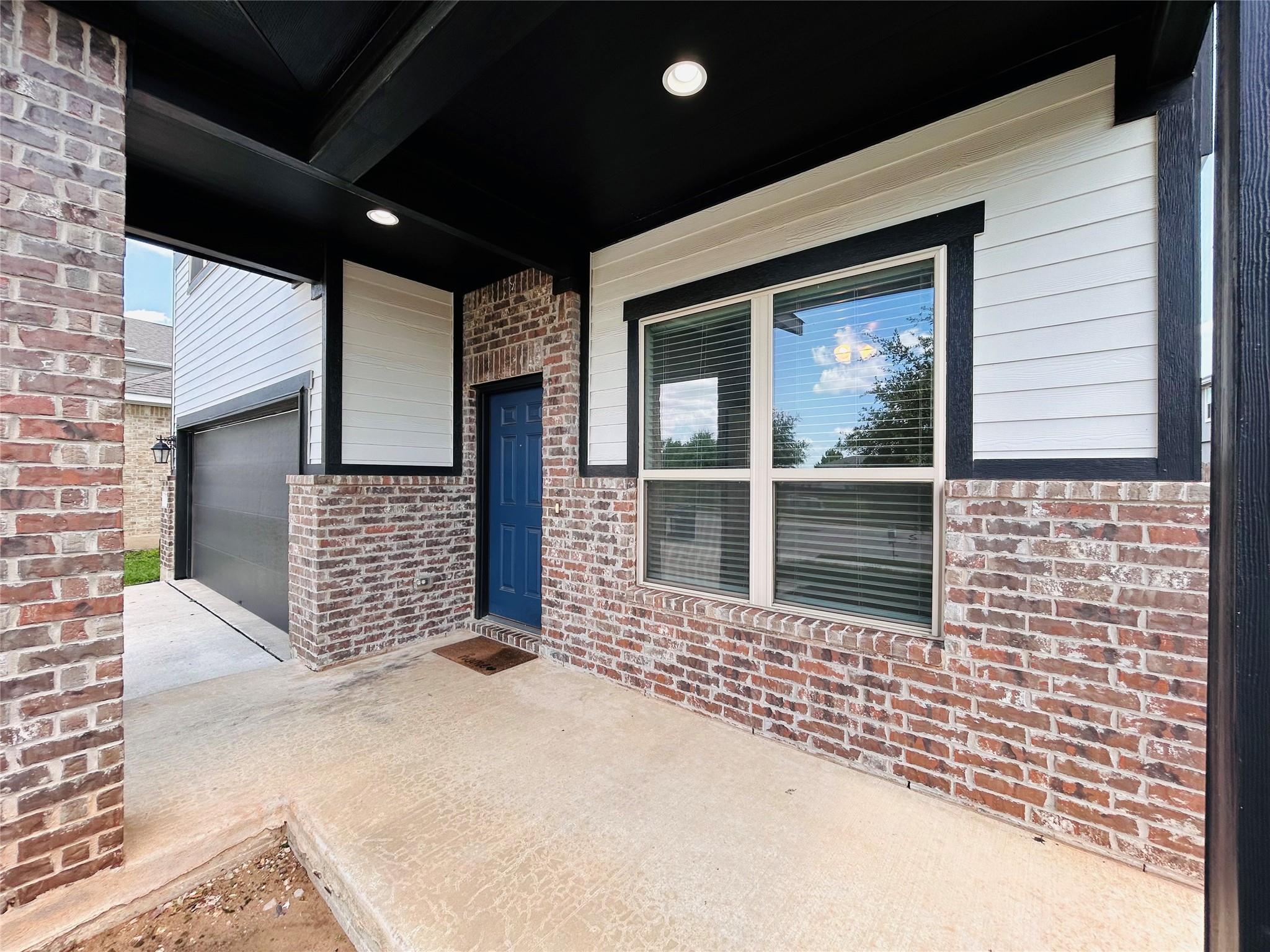 1156 Capra LN — photo 3