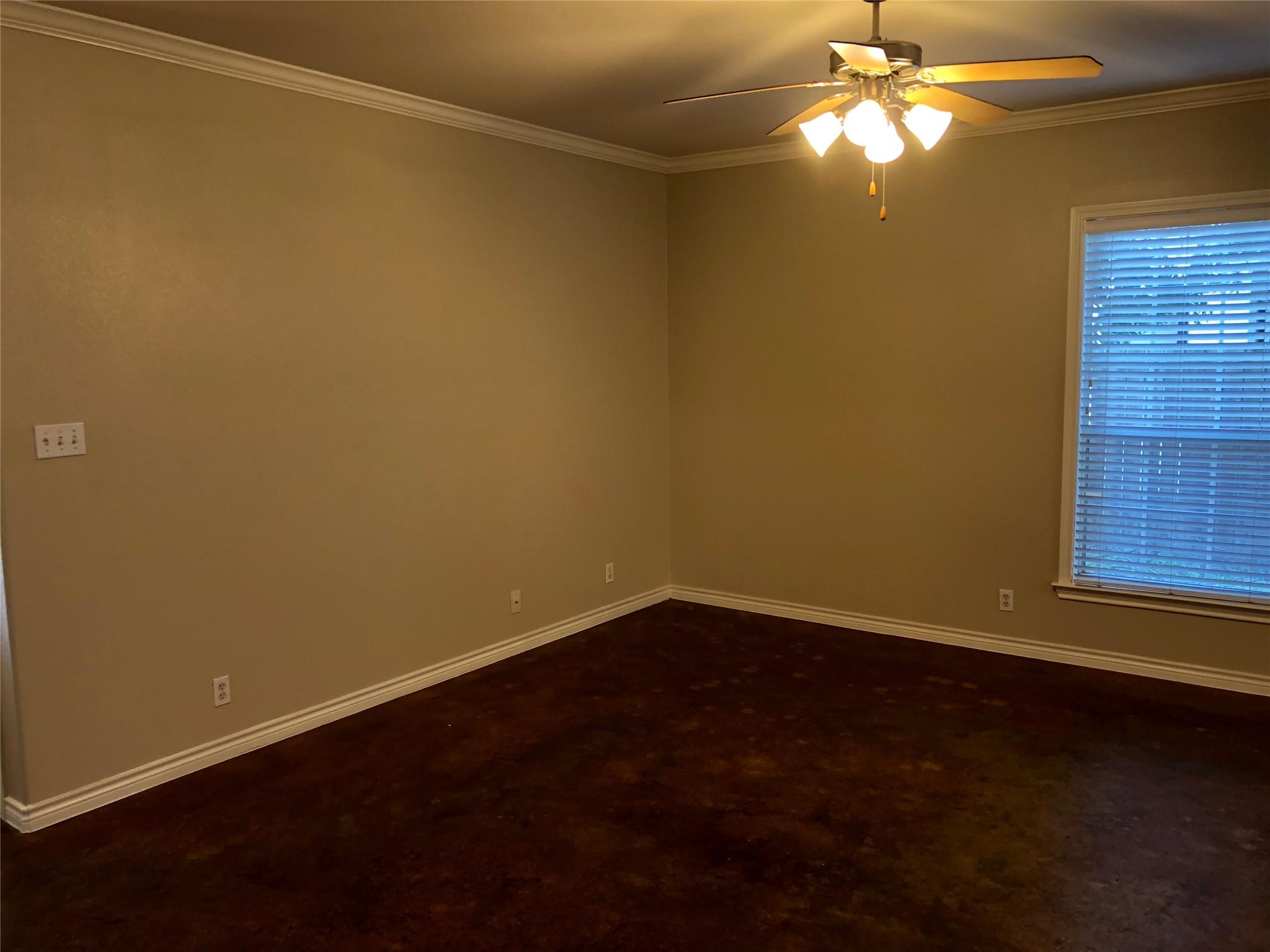504 North Loop BLVD #A — photo 4