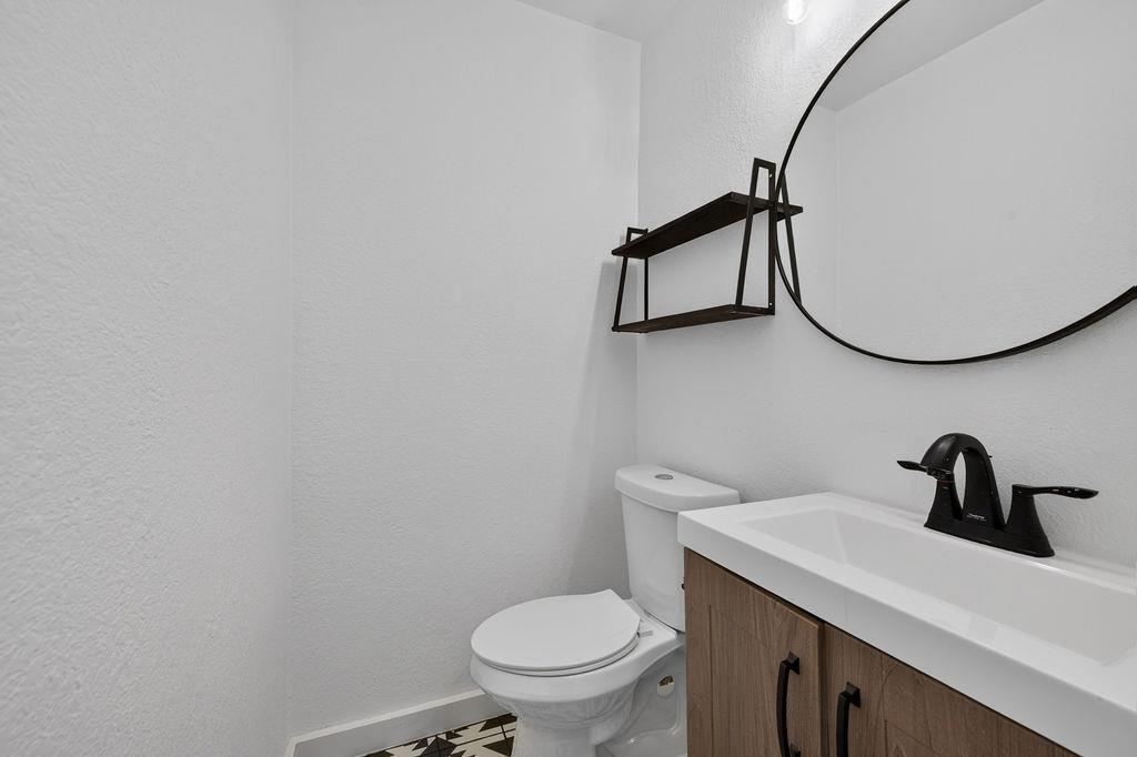 2124 Burton DR #133 — photo 5
