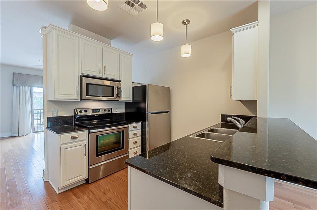 13420 Lyndhurst ST #302 — photo 3