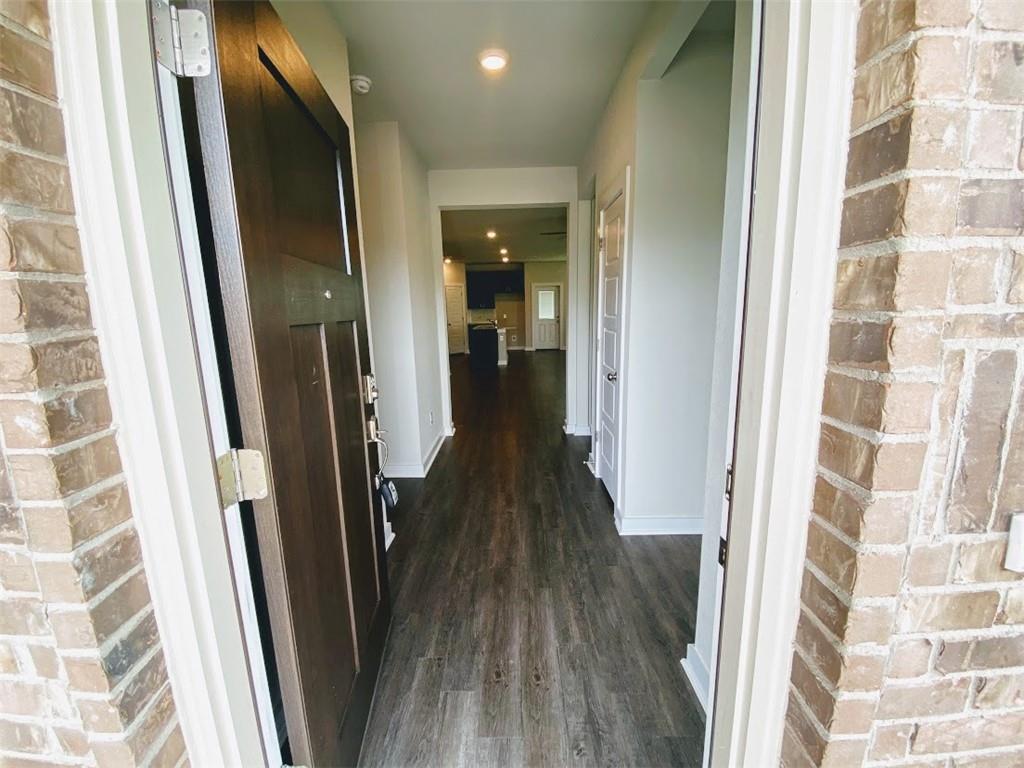 111 Dedina DR — photo 3
