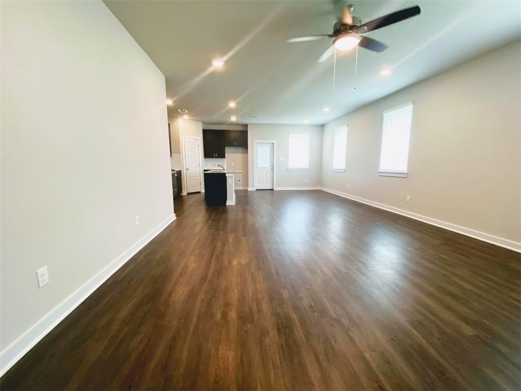 111 Dedina DR — photo 4