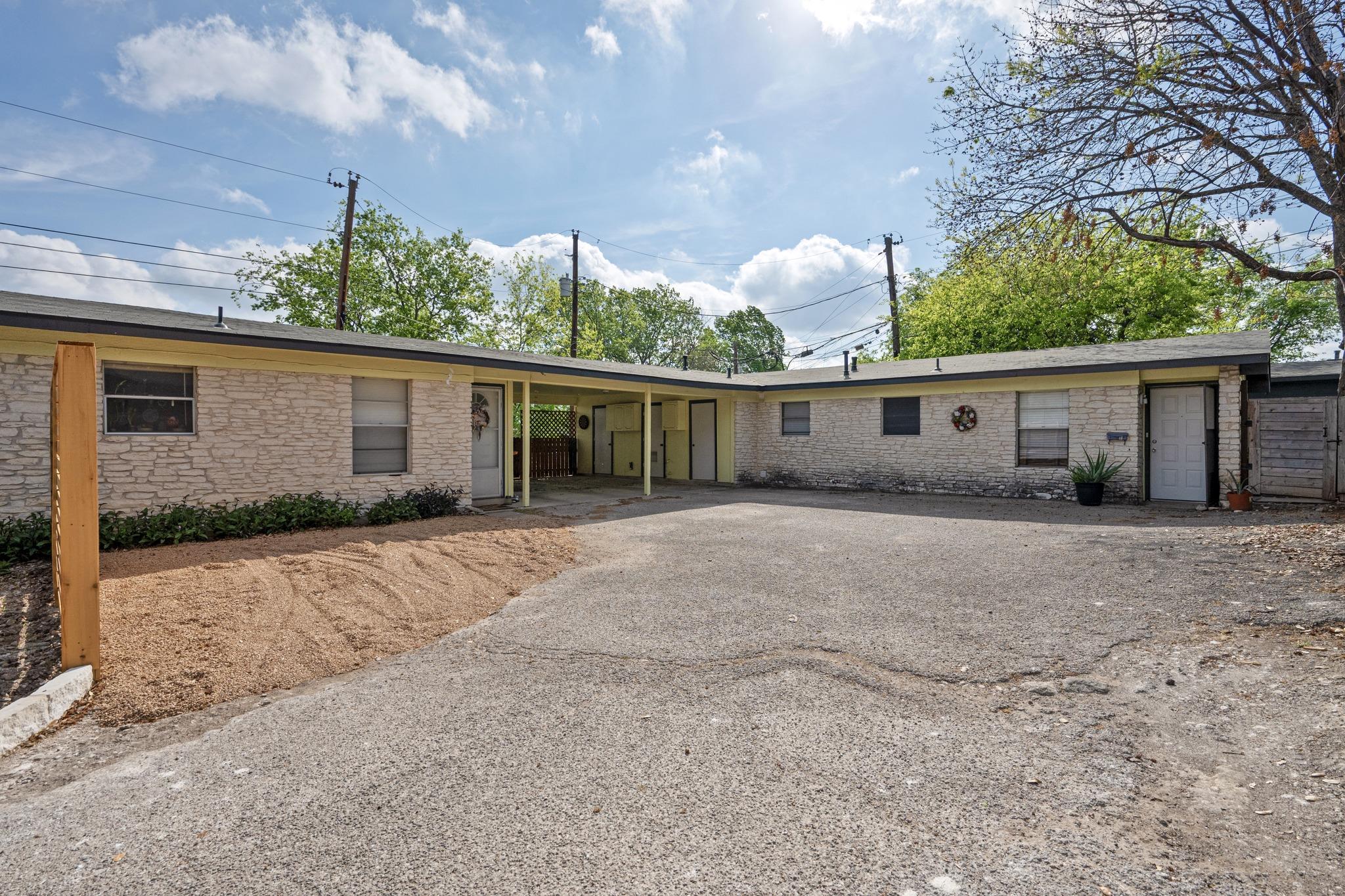 3313 Oak DR — photo 4