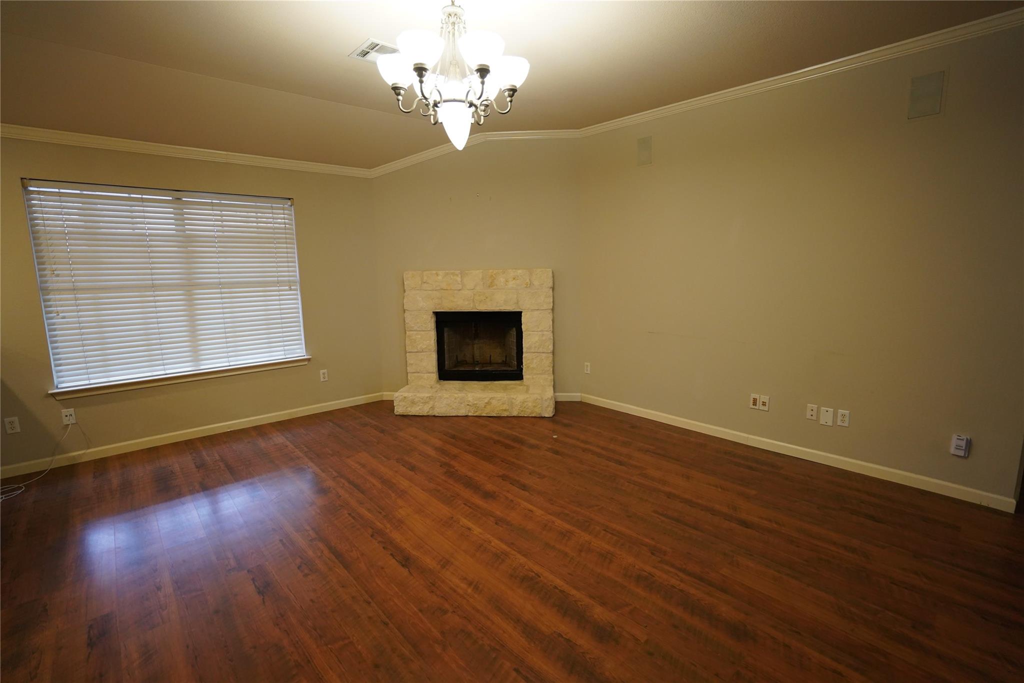 5702 Fitchwood LN — photo 4