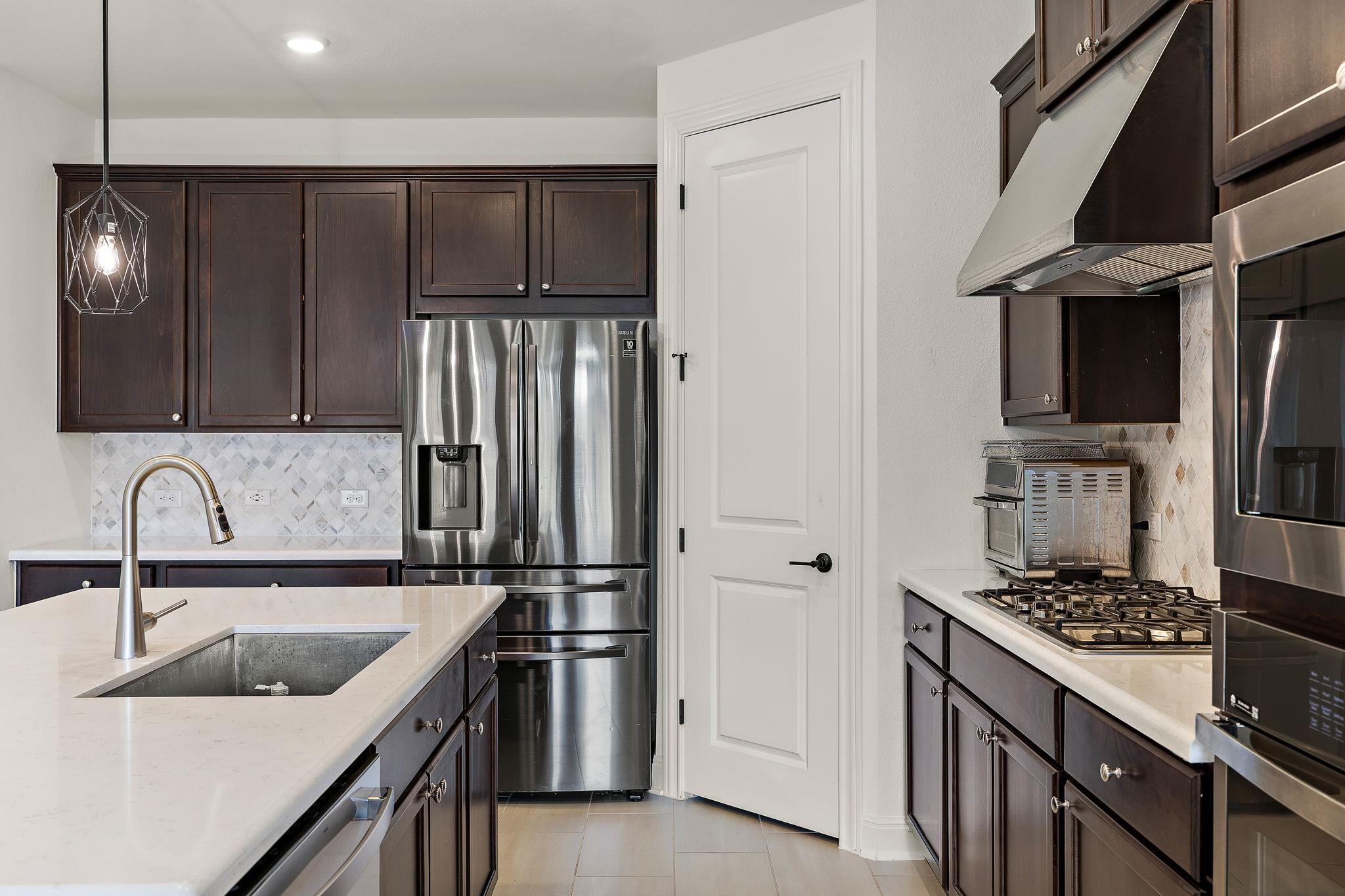 328 Terrene TRL — photo 3