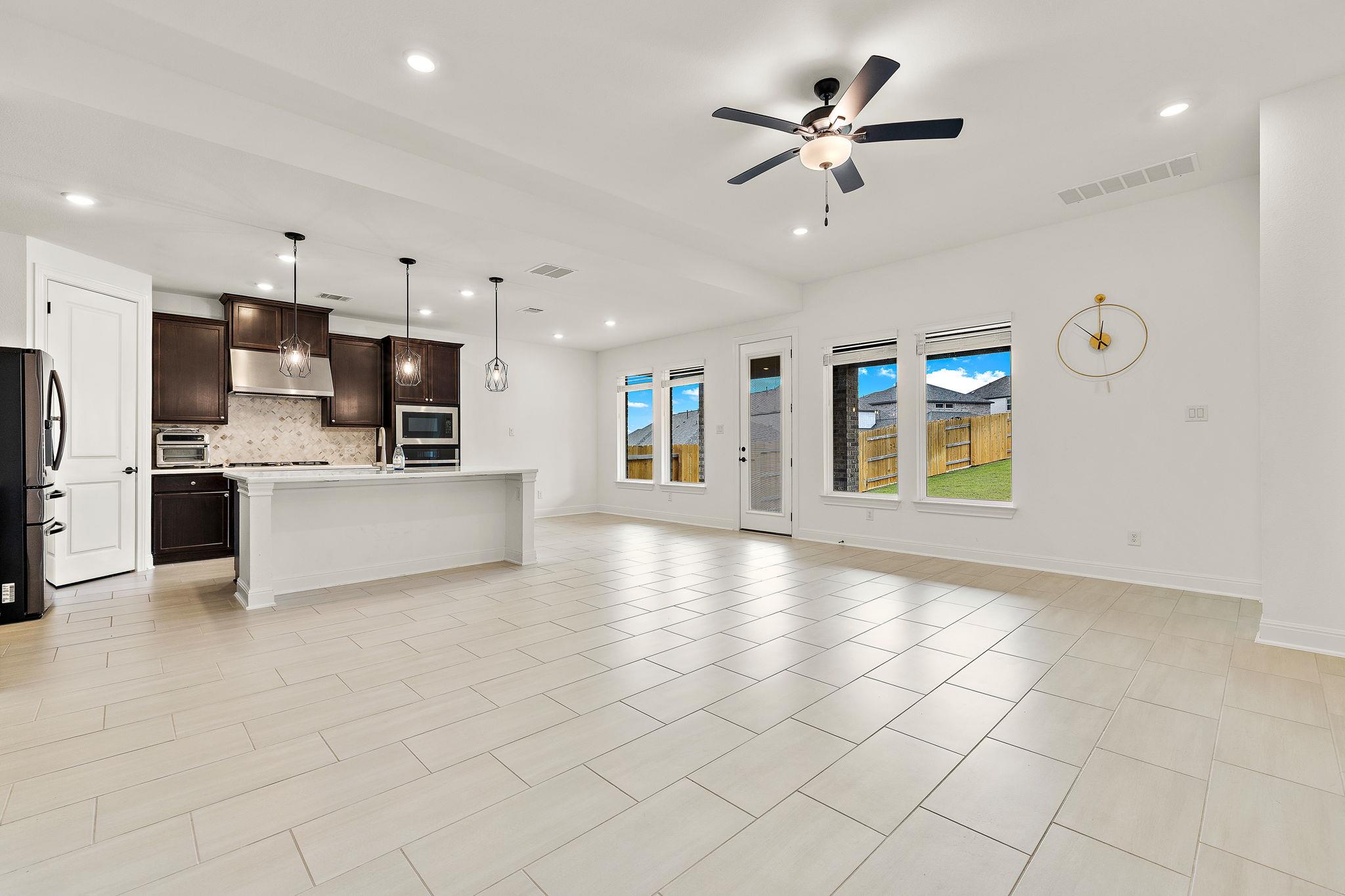 328 Terrene TRL — photo 5