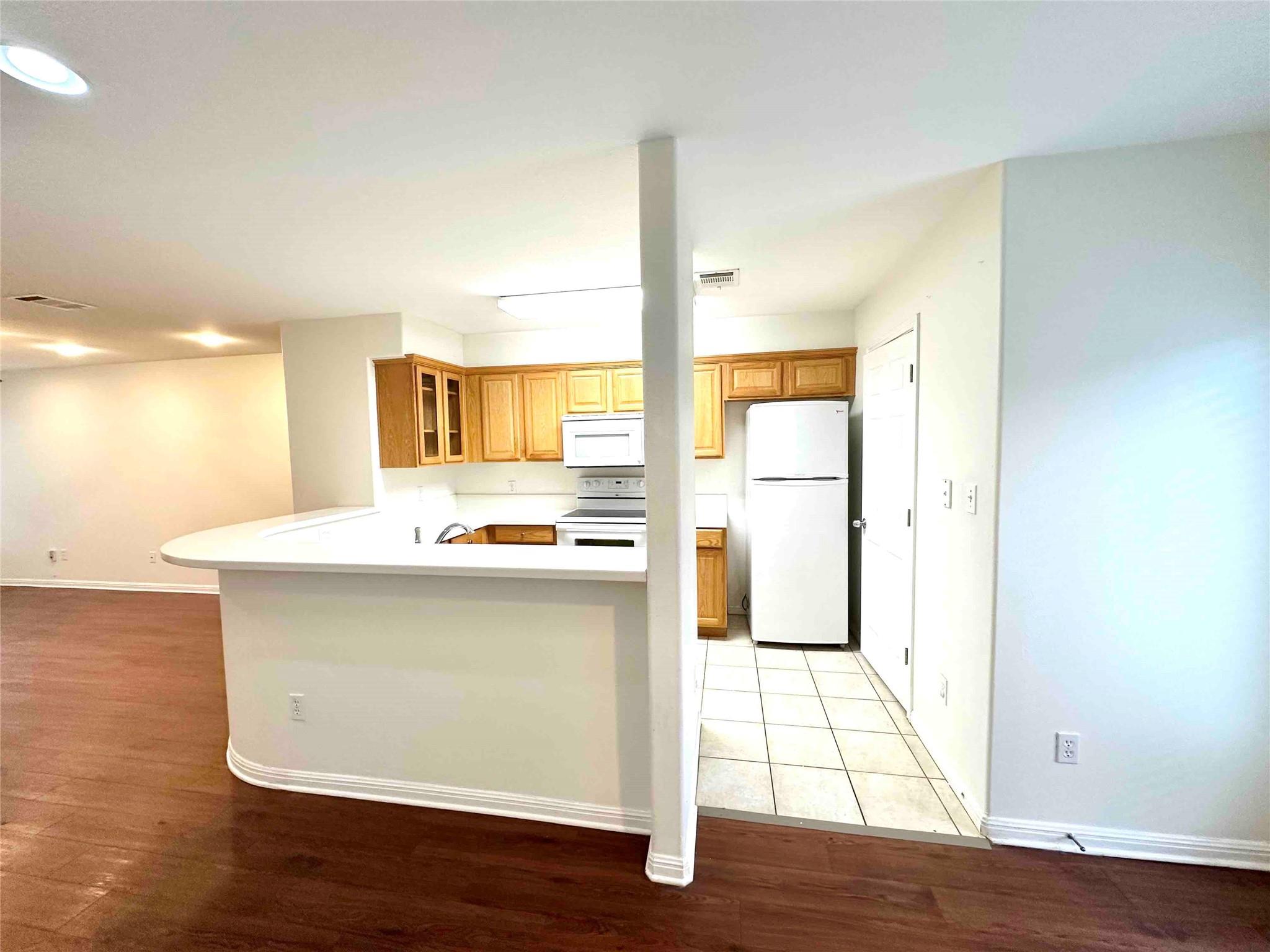 6900 Riverside DR #27 — photo 5