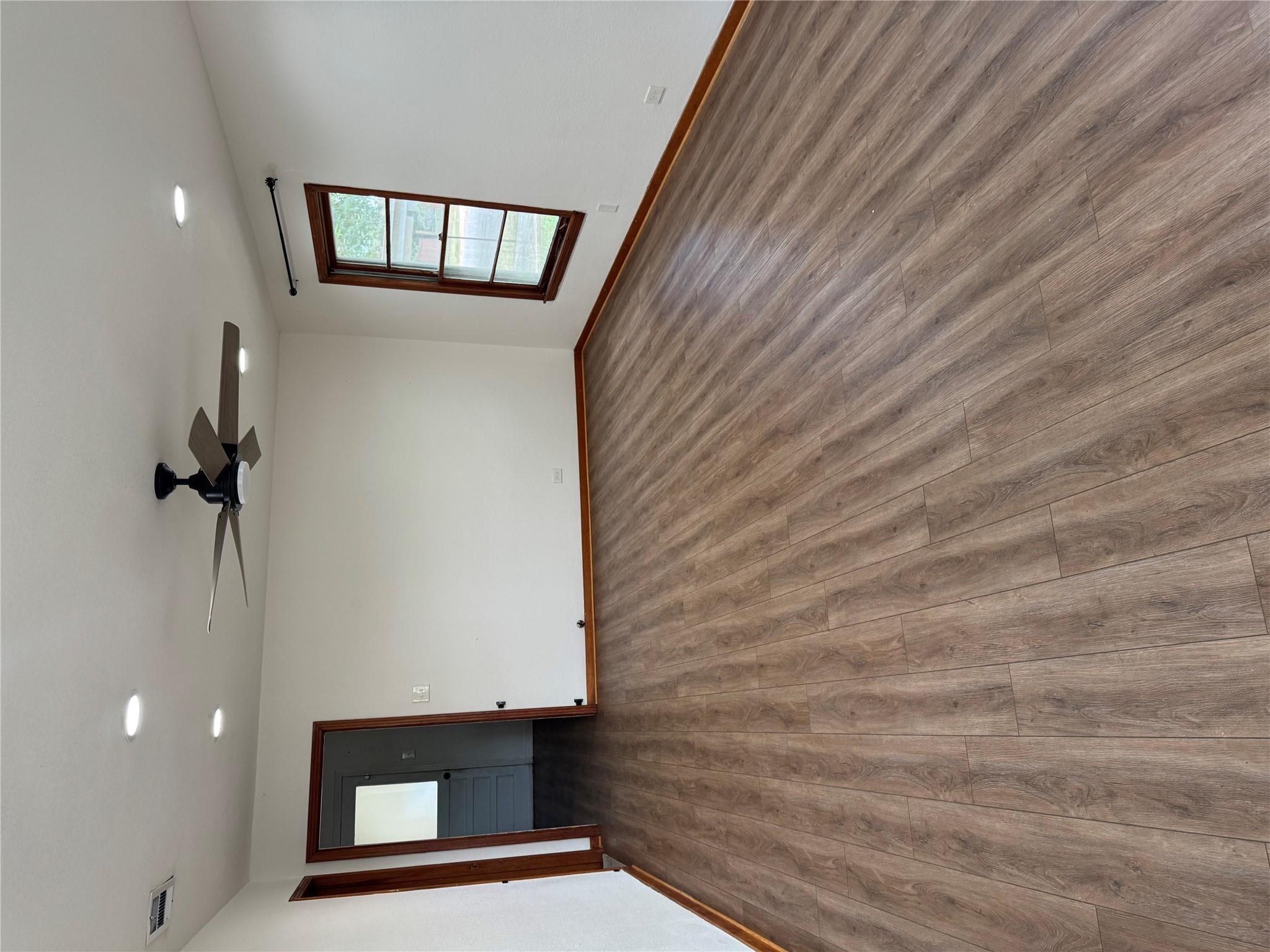 509 Whitehead ST — photo 5
