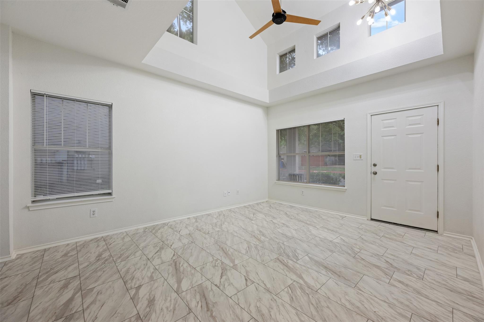4501 Whispering Valley DR #31 — photo 4
