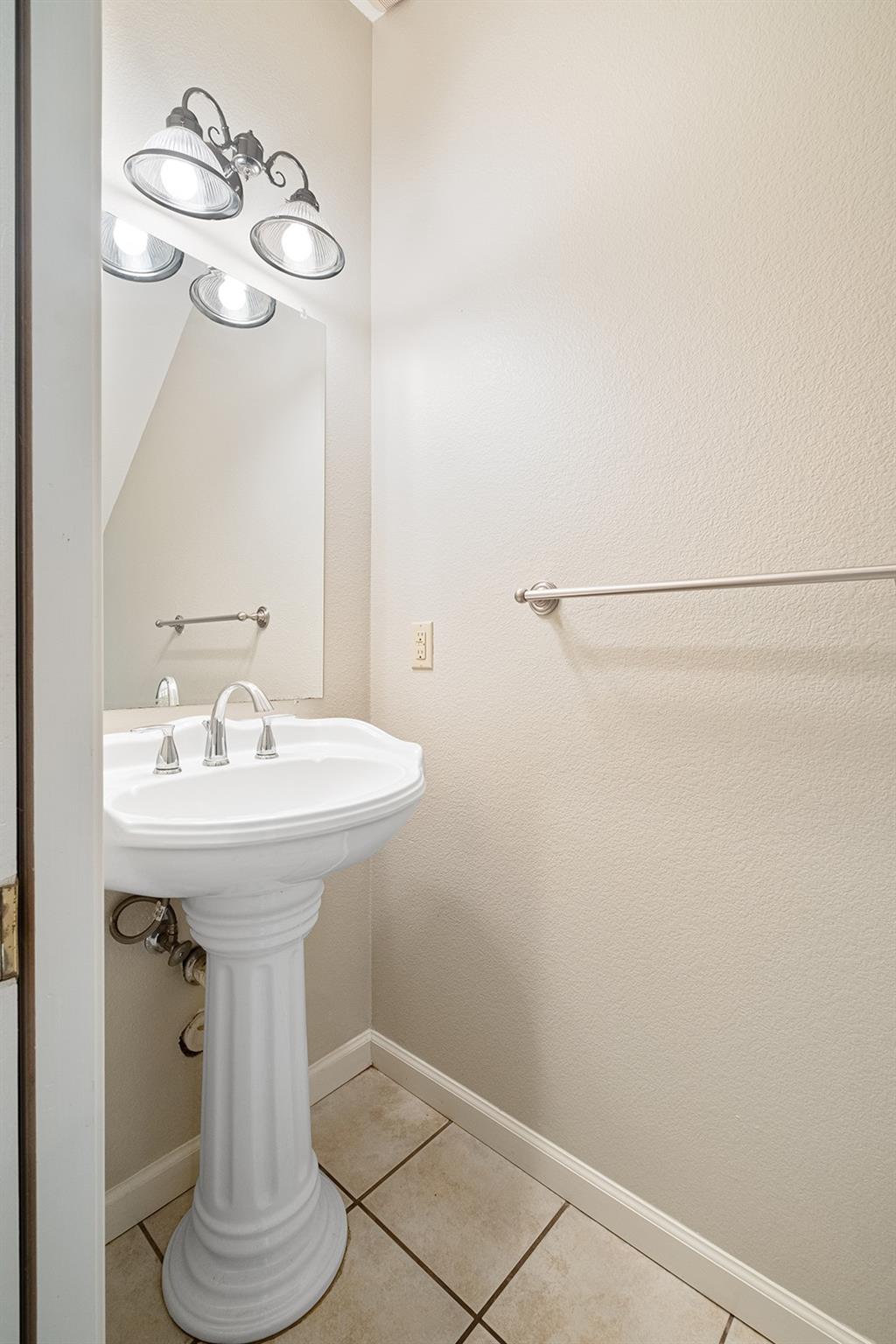 1005 Canyon Edge DR #A — photo 5