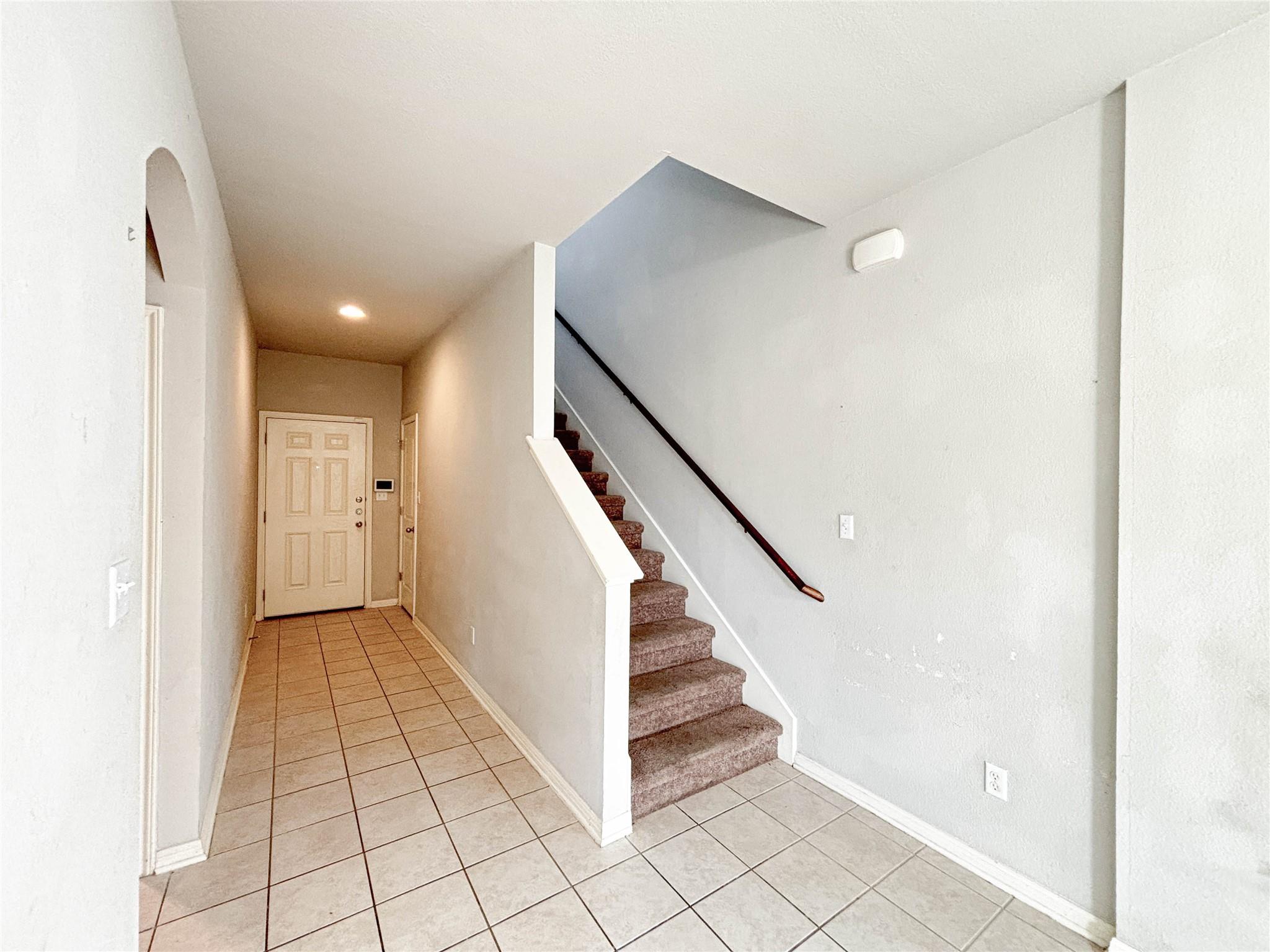 119 Gambel Oak WAY — photo 5