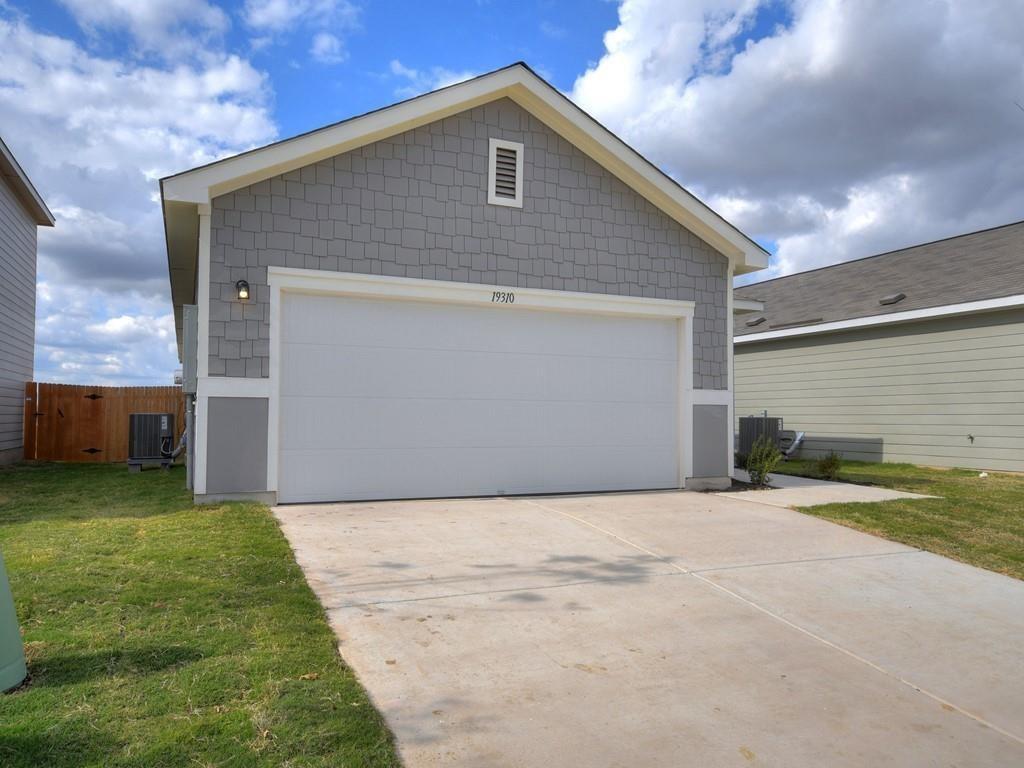 19400 Caymus DR — photo 3