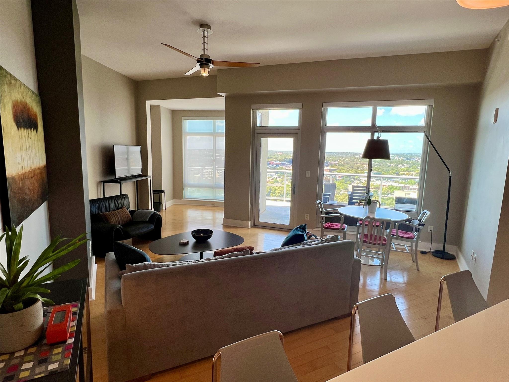 603 Davis ST #2108 — photo 5