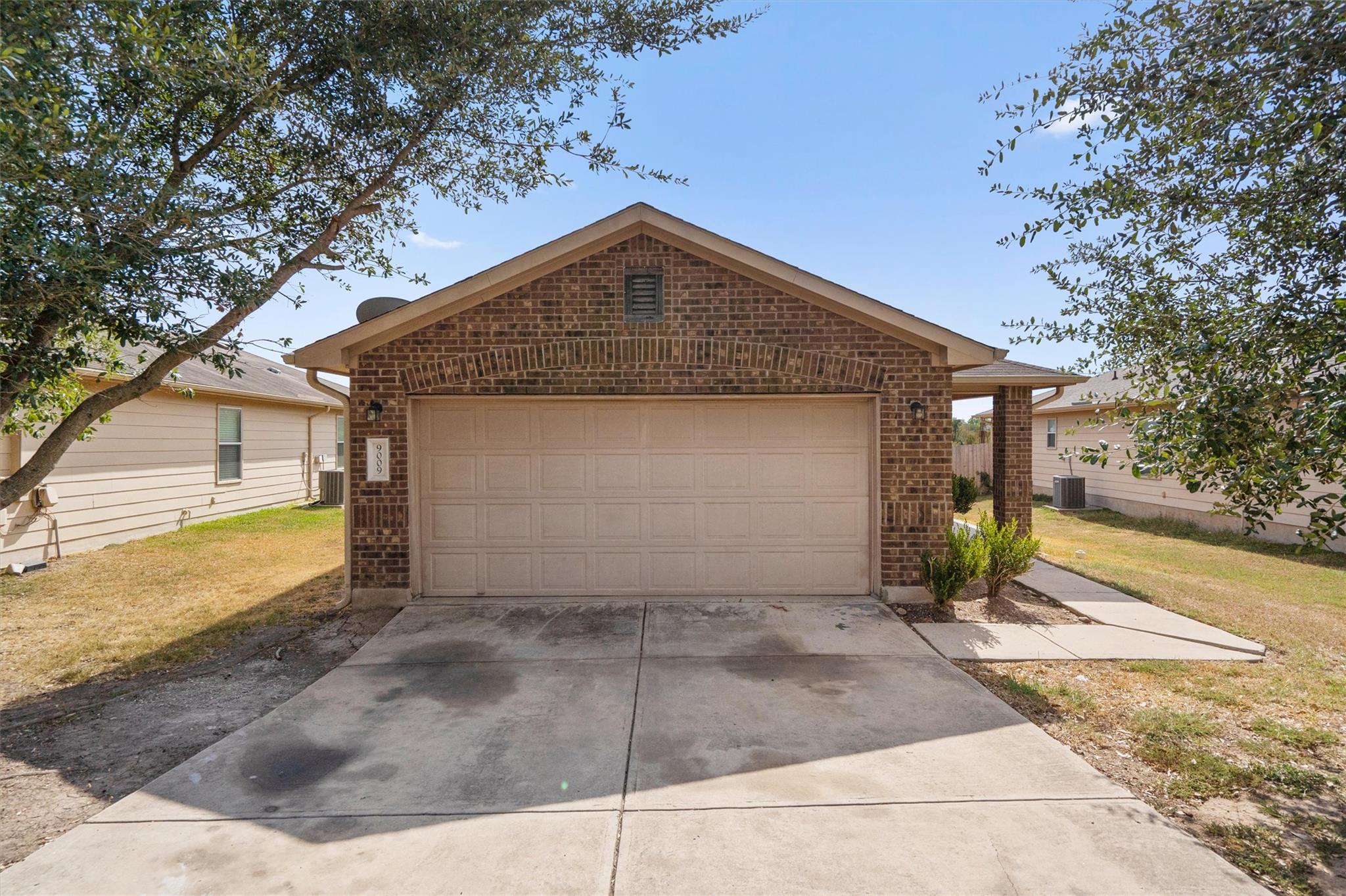 9009 Southwick DR — photo 3