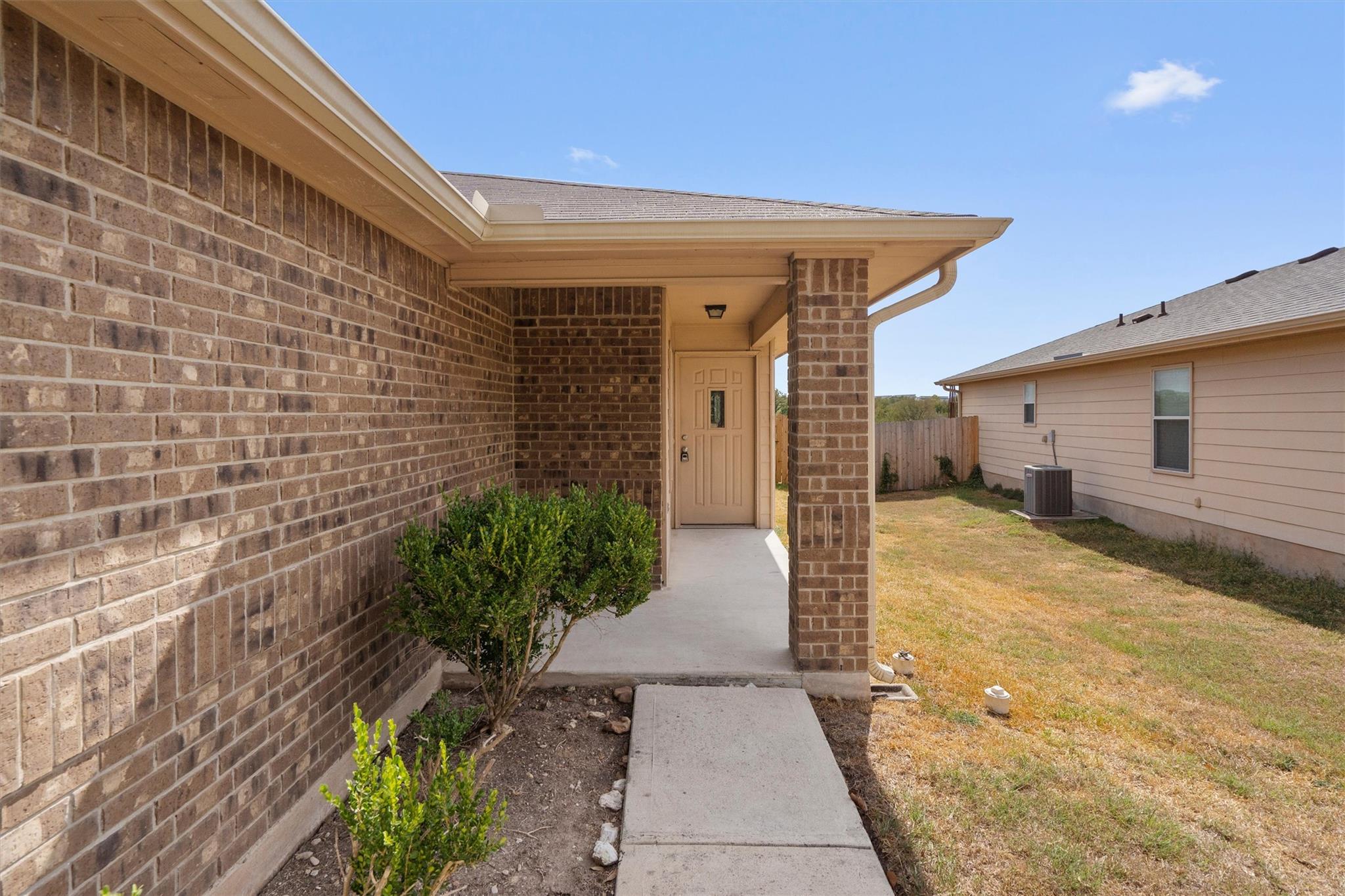 9009 Southwick DR — photo 4